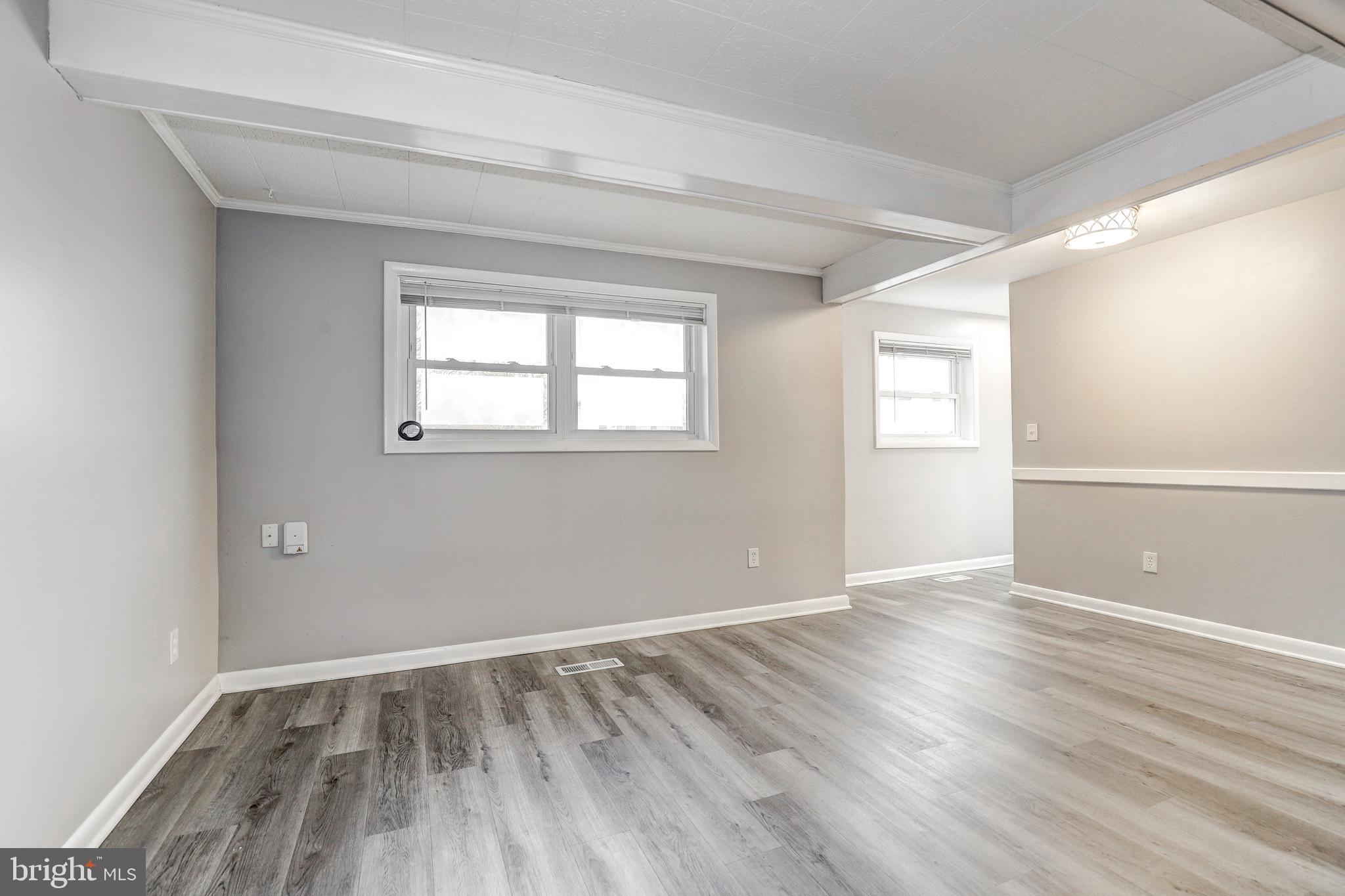 WARREN LODGE - Residential