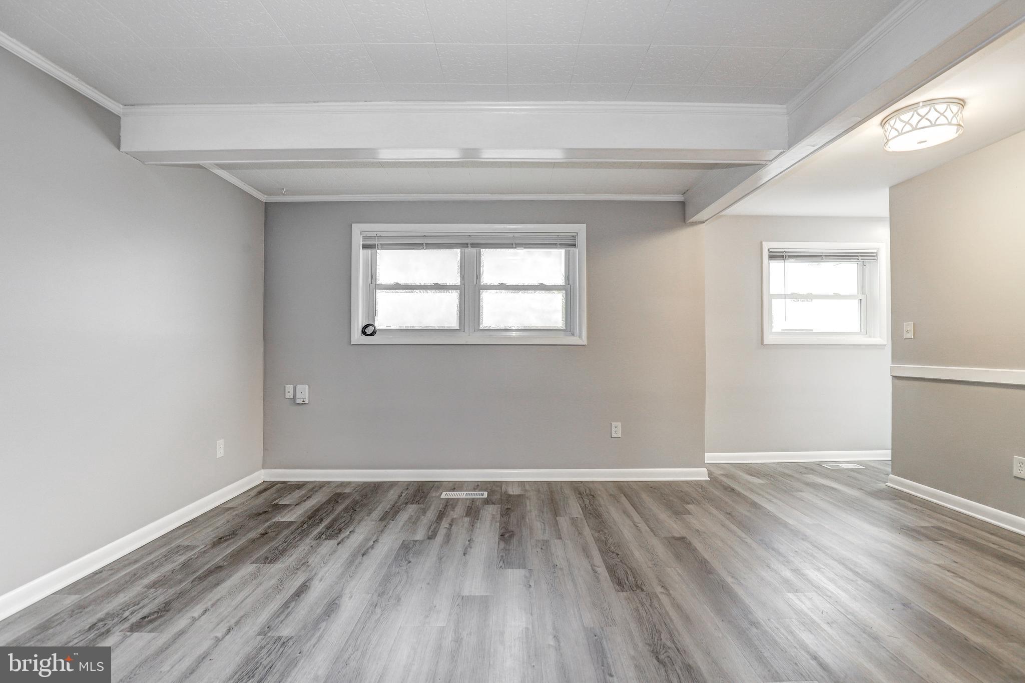 WARREN LODGE - Residential