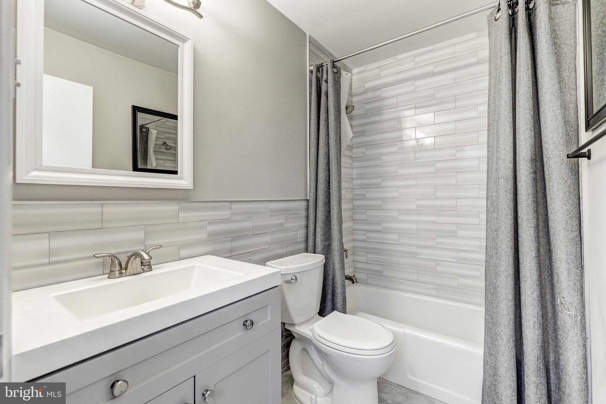 WARREN LODGE - Residential