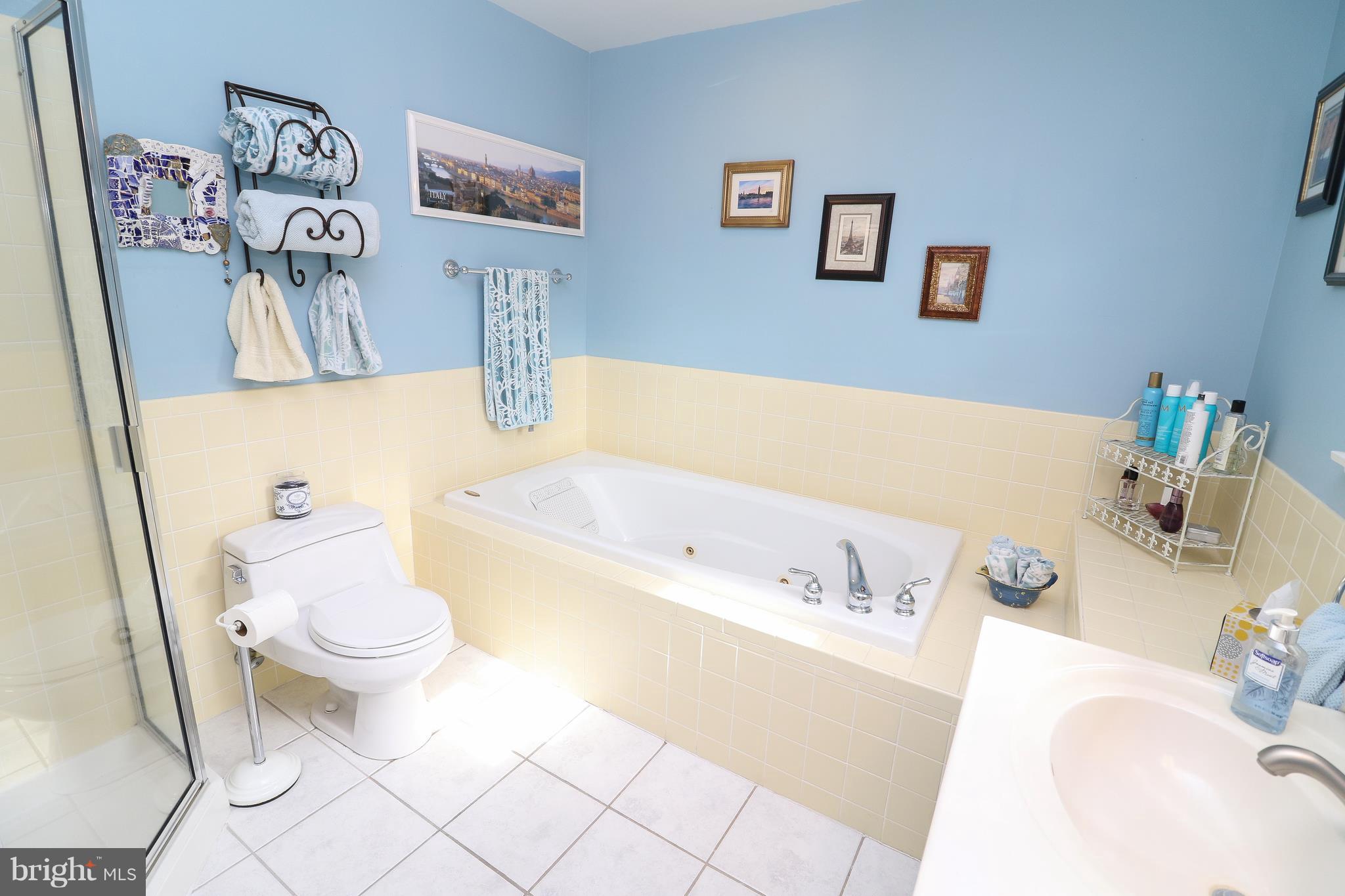 LONGLEVEL ESTATES - Residential