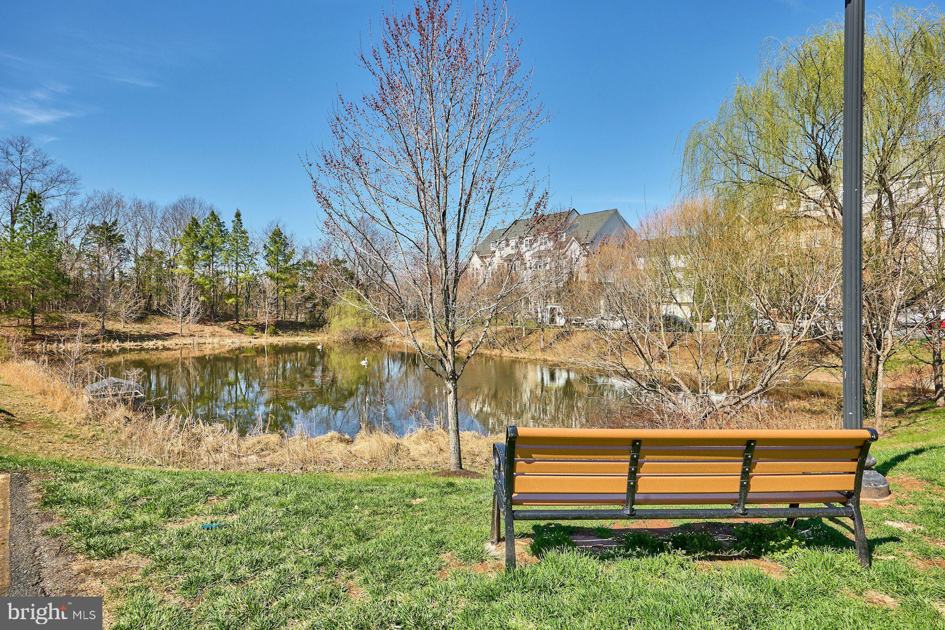 THE TOWNES AT VILLAGE PLACE - Residential