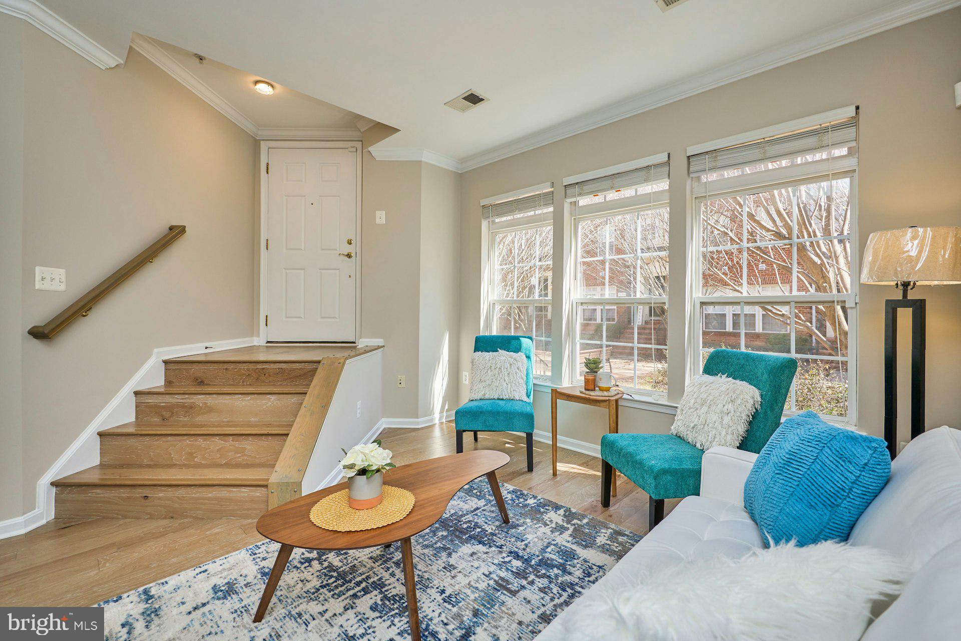 THE TOWNES AT VILLAGE PLACE - Residential