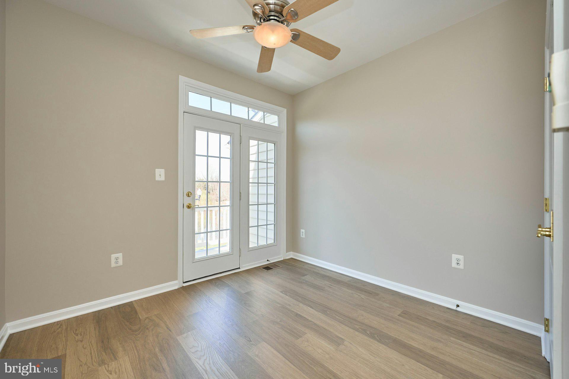 THE TOWNES AT VILLAGE PLACE - Residential