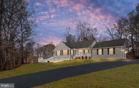 24461 OAK FOREST DRIVE RAPIDAN VA 22733