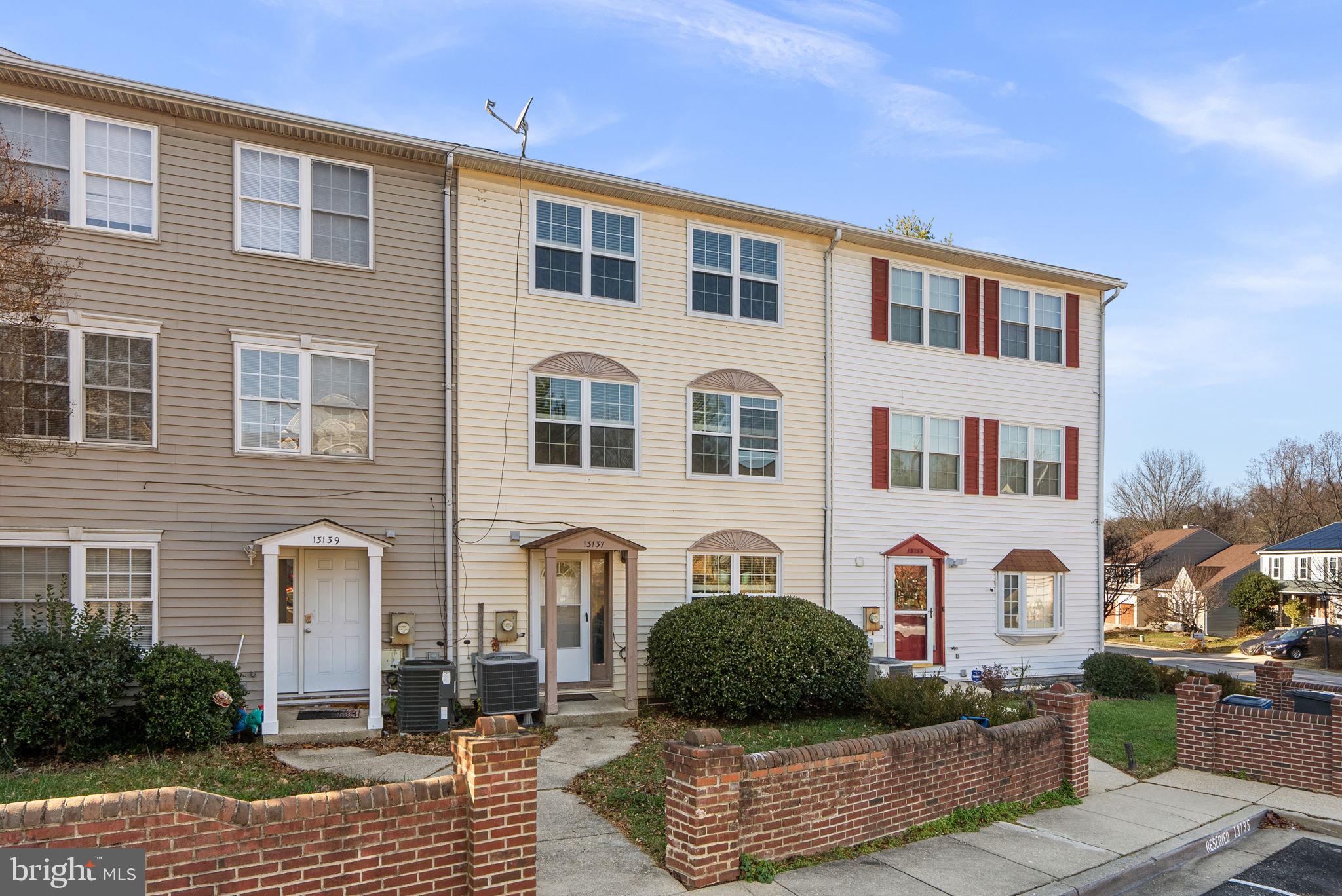 COLESVILLE VILLAGE - Residential