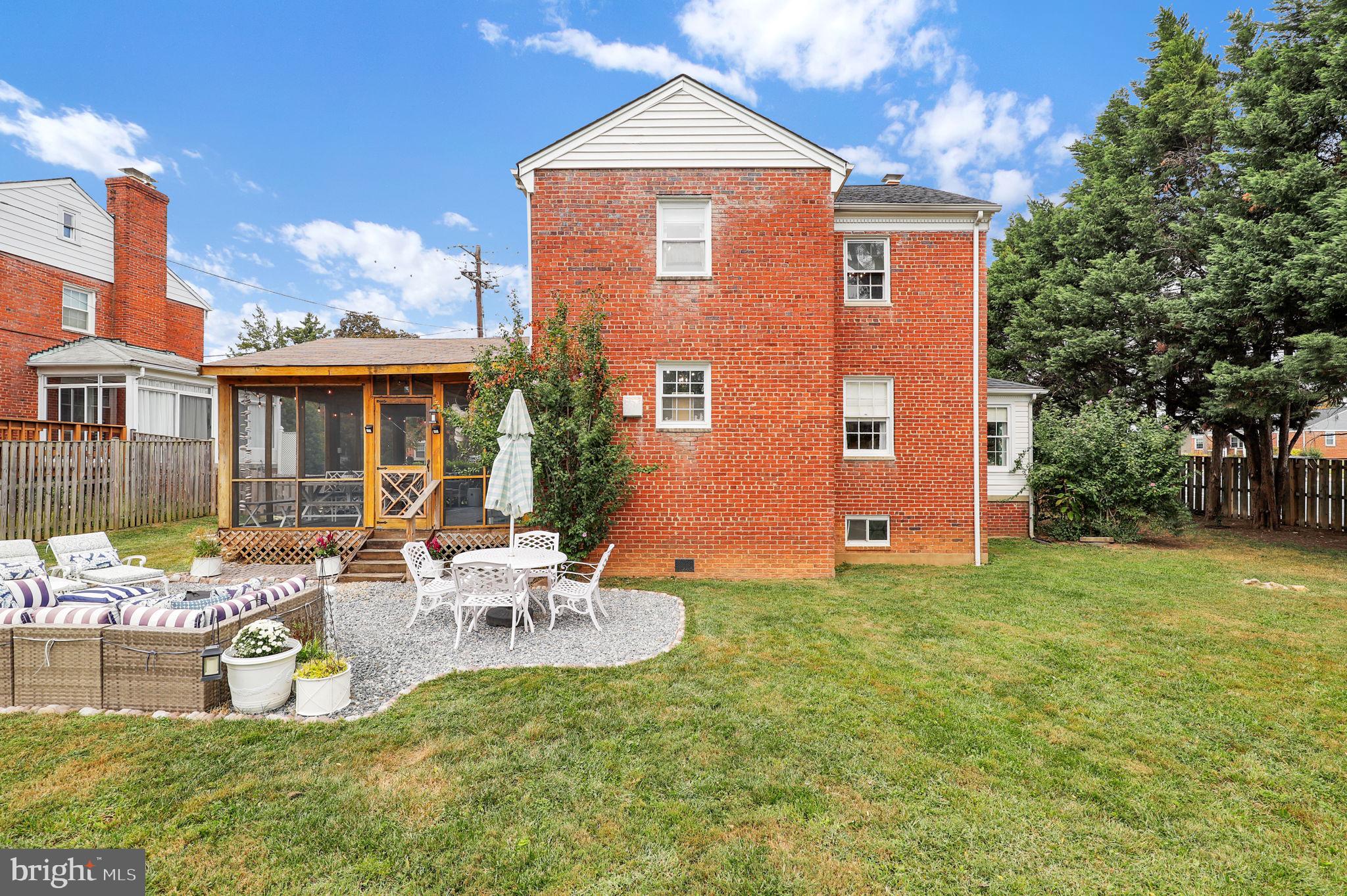 INDIAN SPRING MANOR - Residential