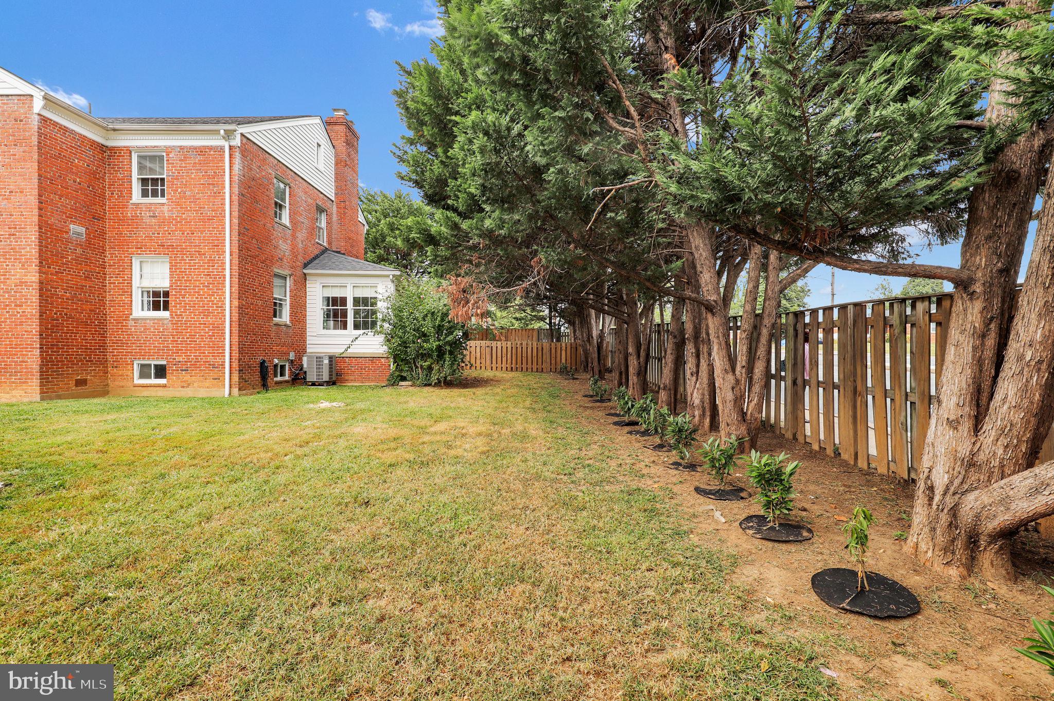 INDIAN SPRING MANOR - Residential