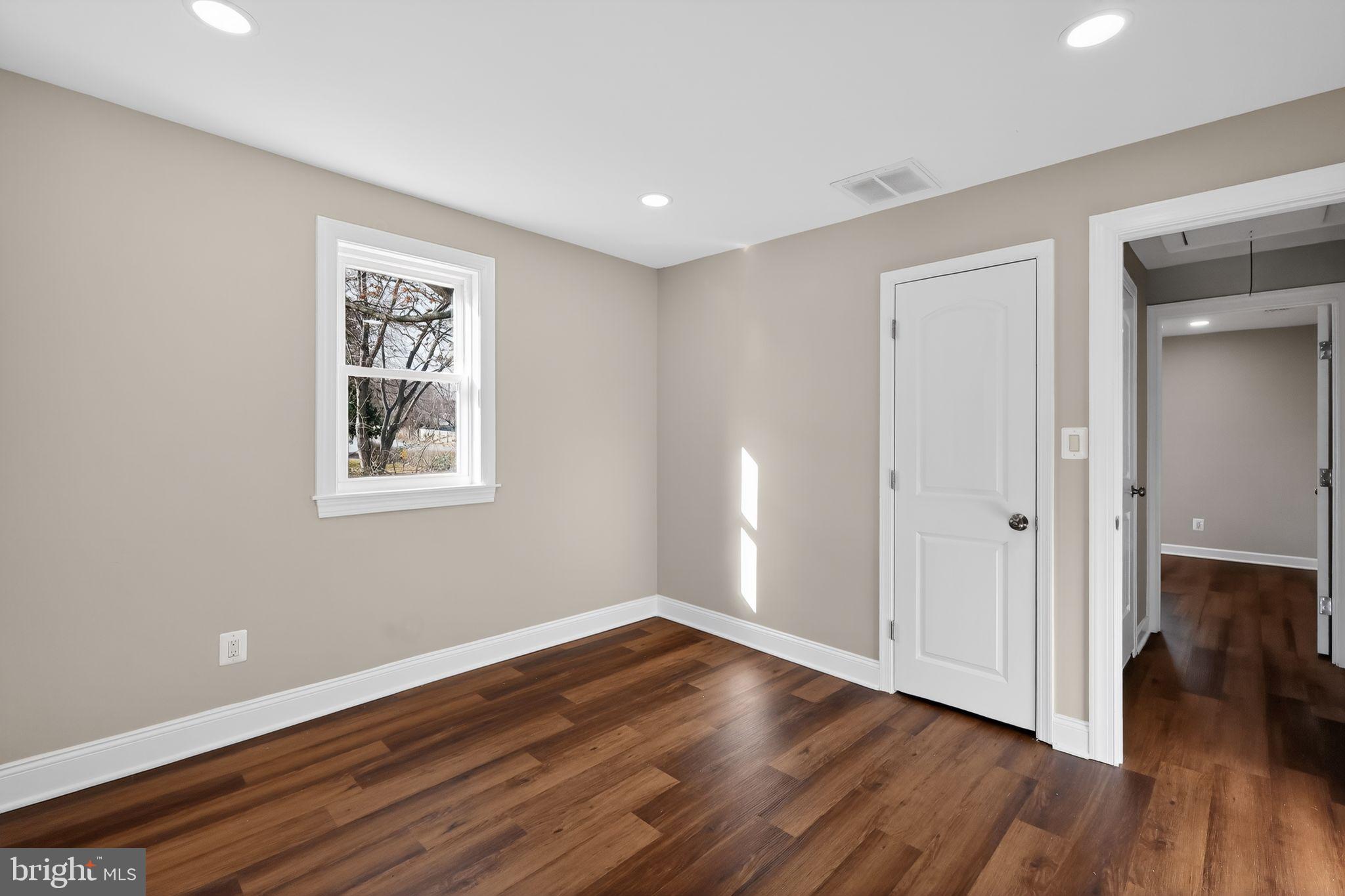 SEVERN - Residential