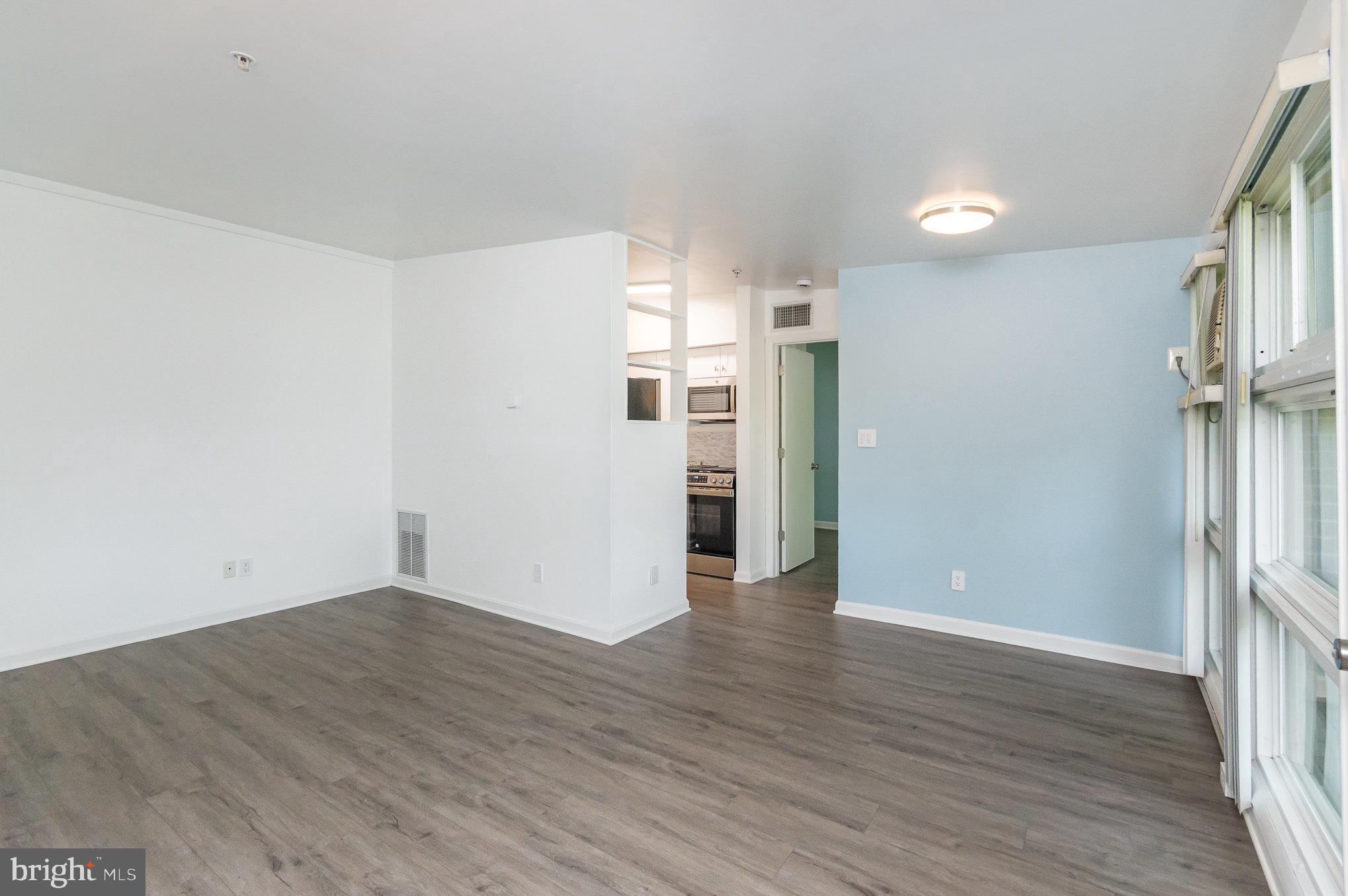 RIGGS HILL - Residential Lease