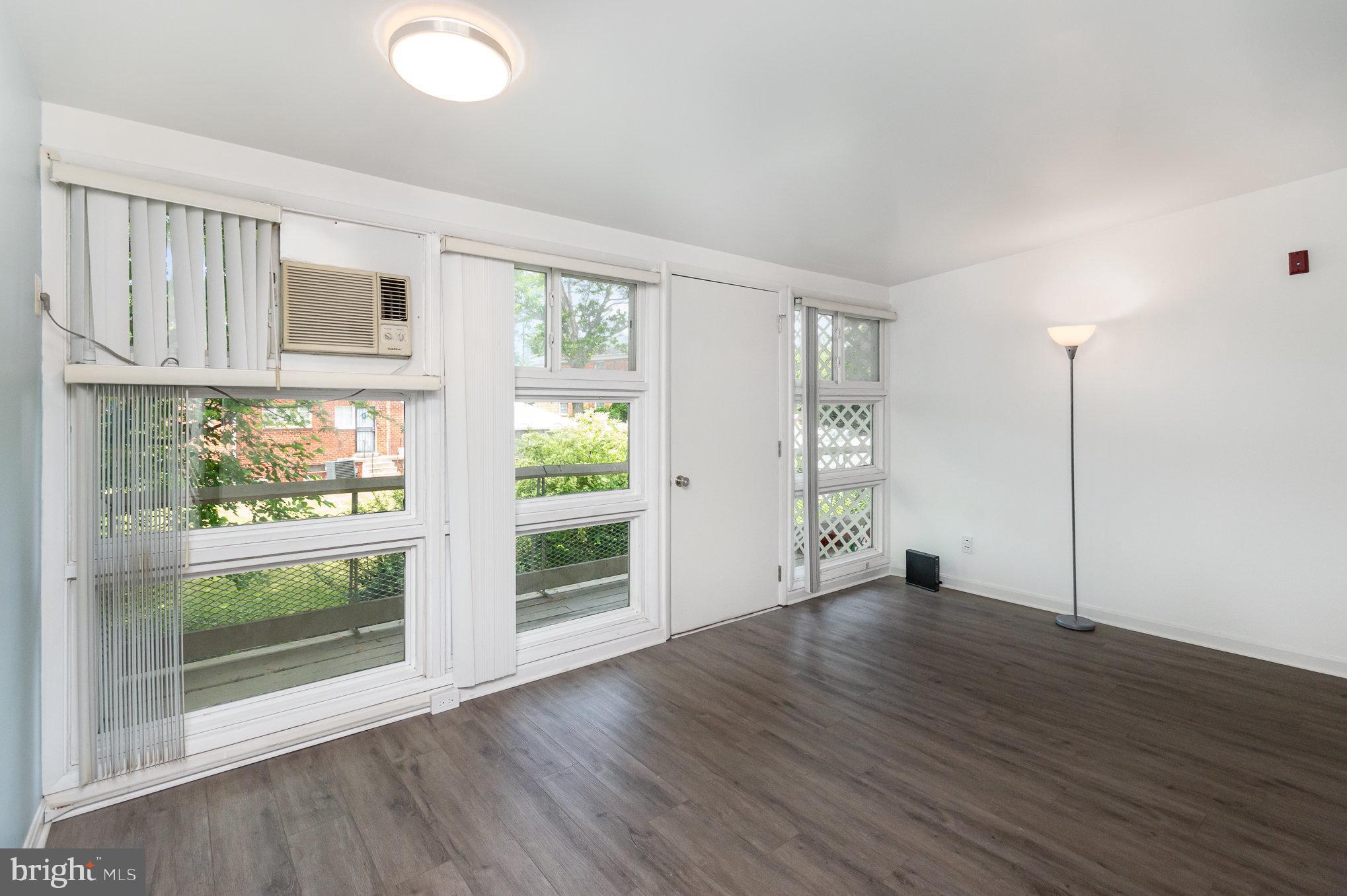 RIGGS HILL - Residential Lease