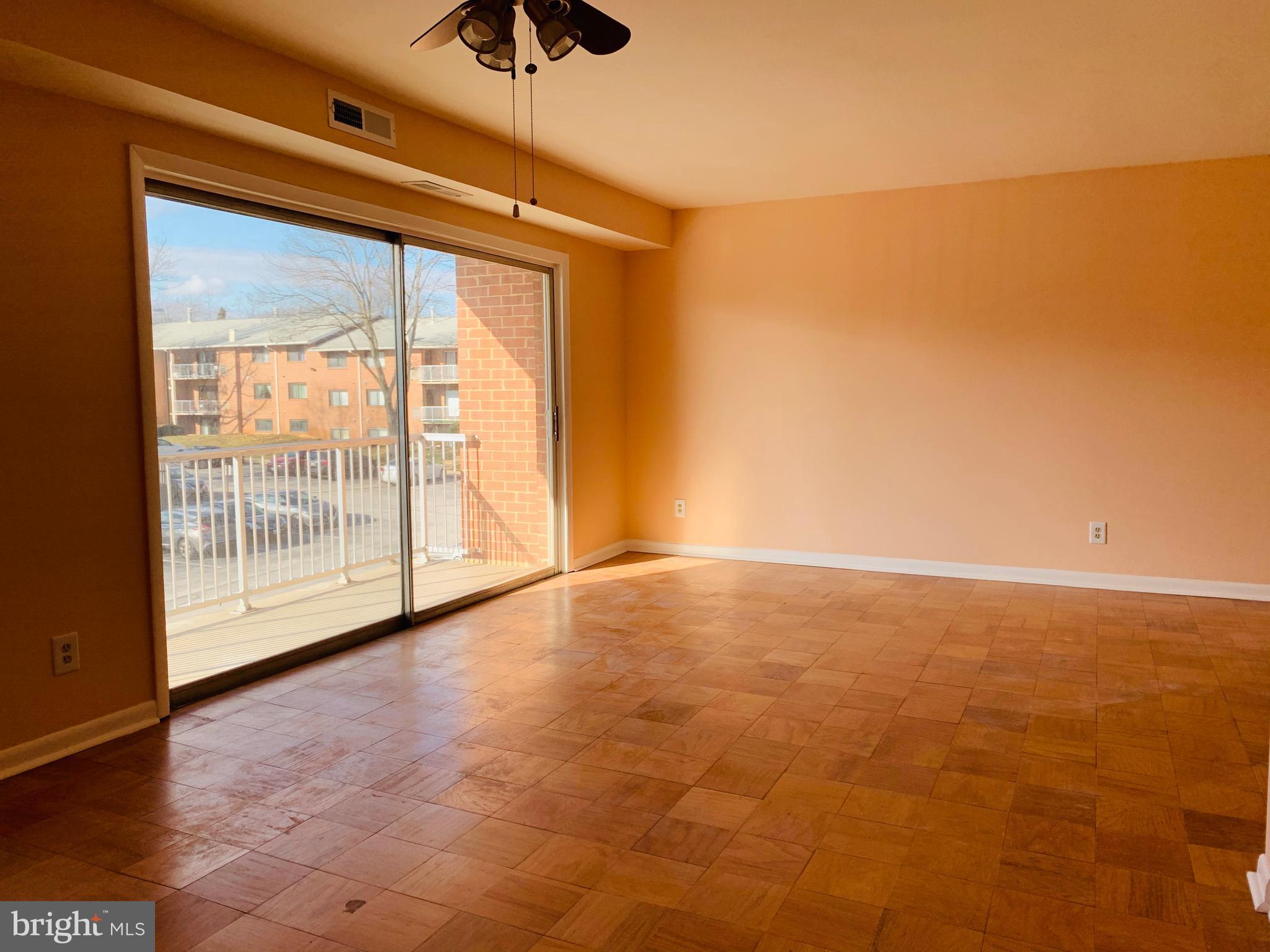 CHESNUT HILL - Residential Lease