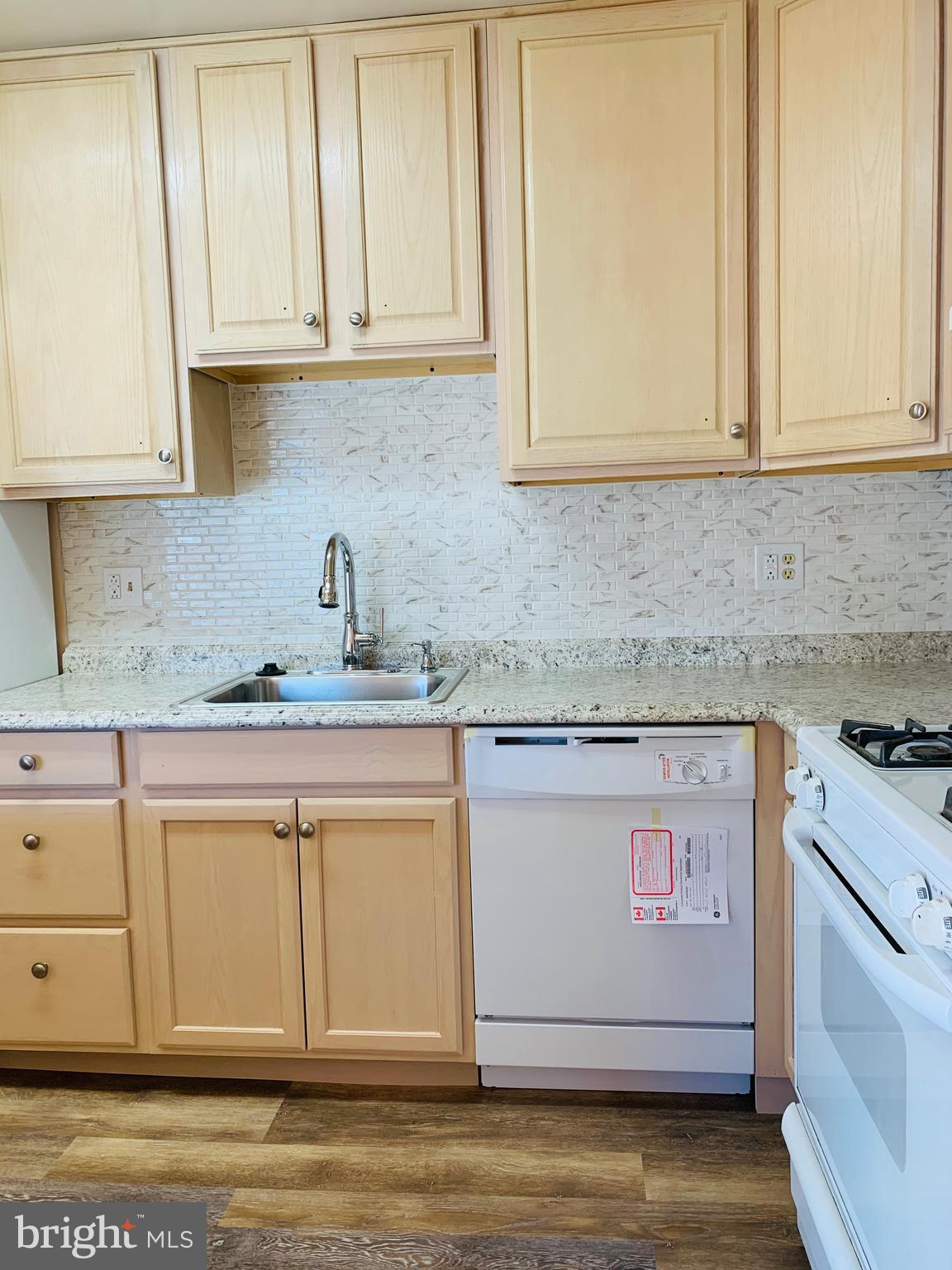 CHESNUT HILL - Residential Lease