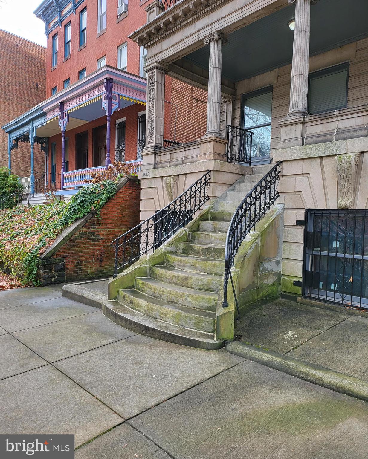 RESERVOIR HILL - Residential Lease