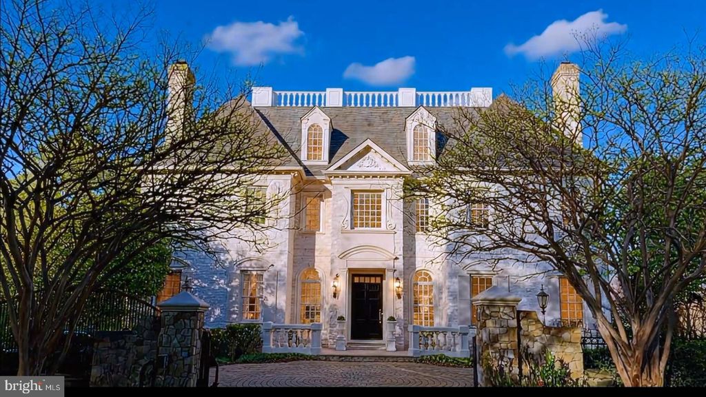 Photo of 1289 Ballantrae Farm Drive, MCLEAN, VA 22101 (MLS # VAFX2307020)