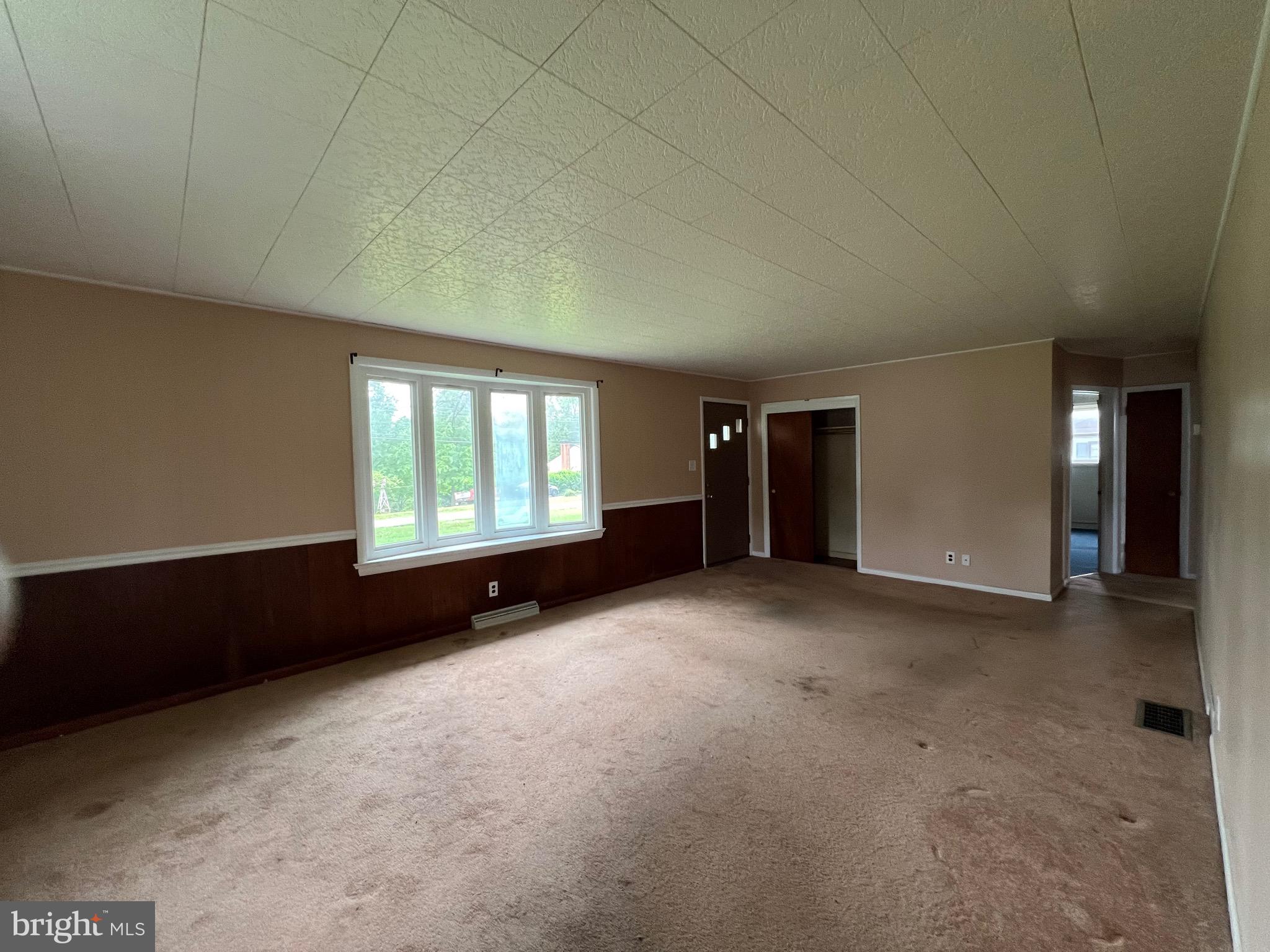 1471 OLD BERNVILLE ROAD