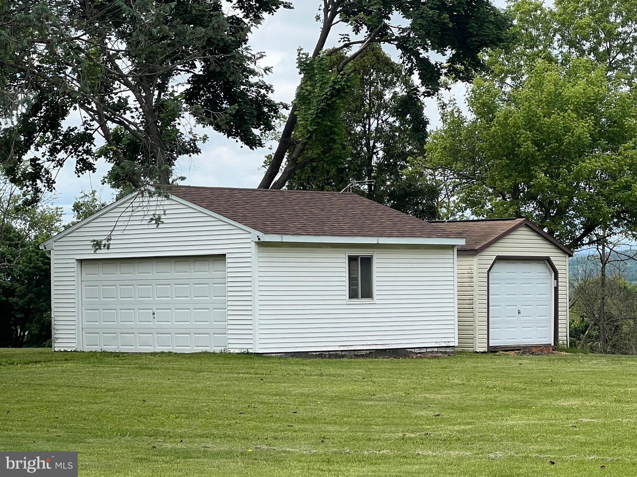 1471 OLD BERNVILLE ROAD