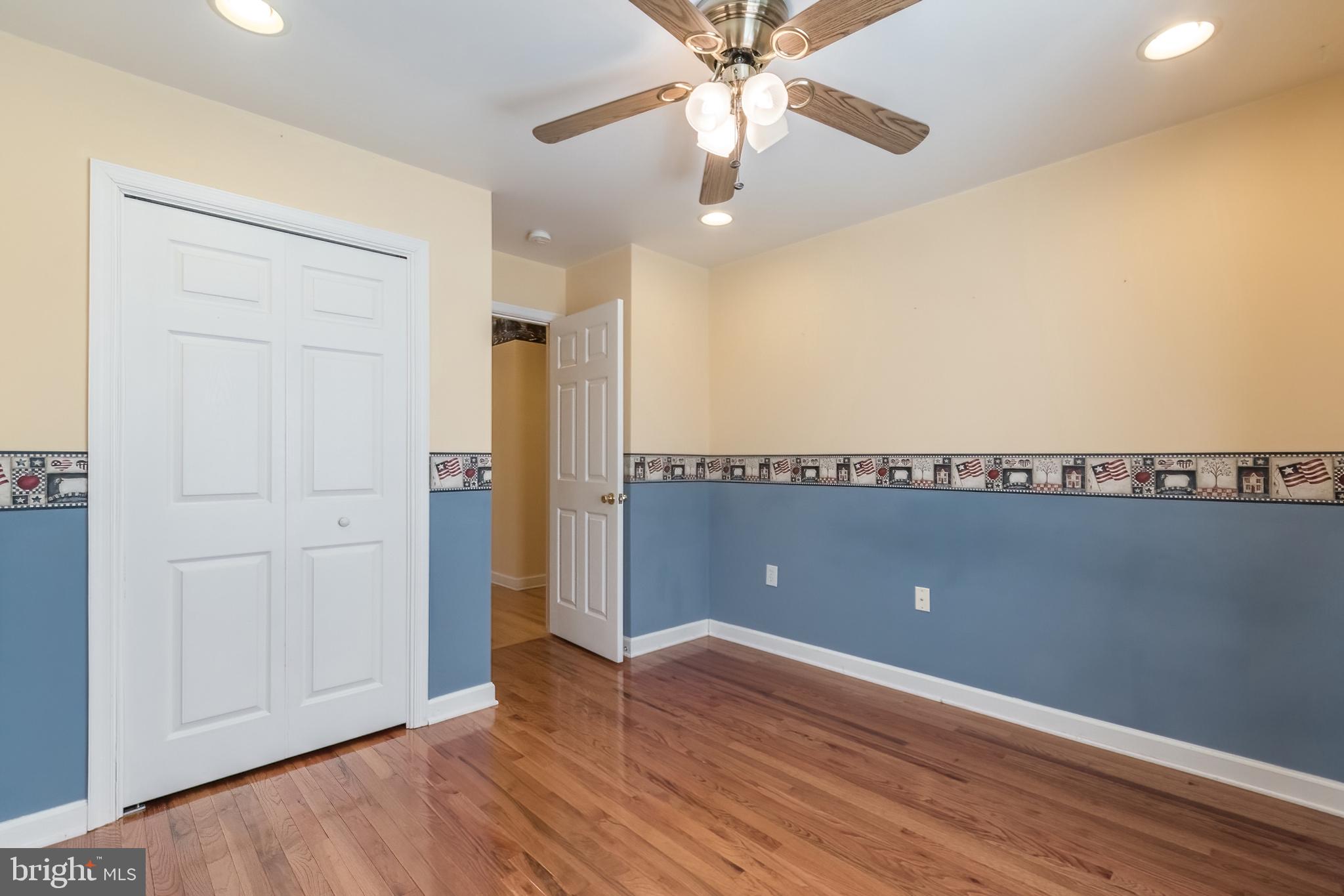 CLAYMONT CHASE - Residential