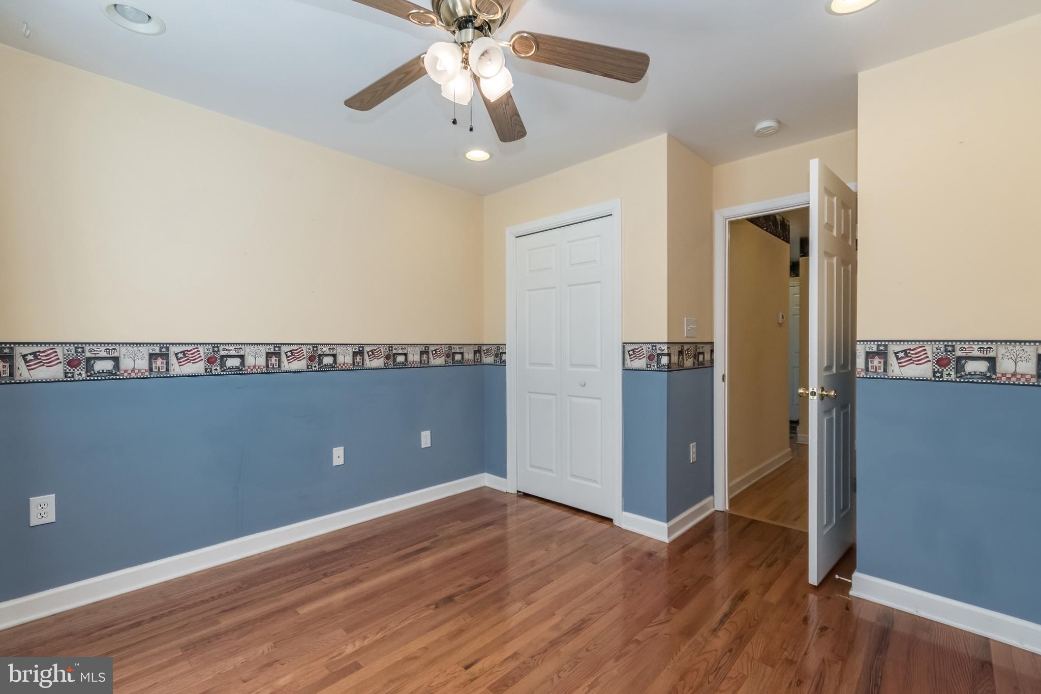 CLAYMONT CHASE - Residential