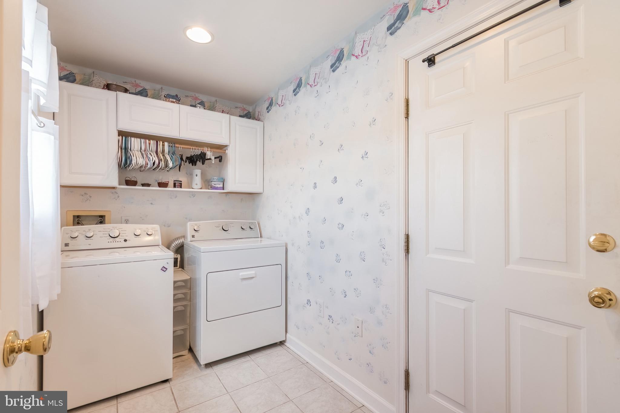 CLAYMONT CHASE - Residential