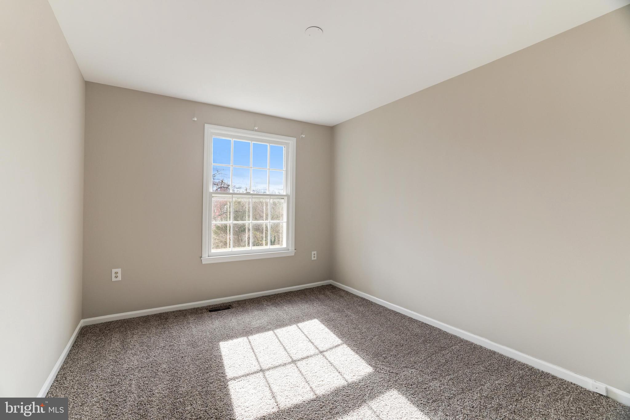 FOXFIELD - Residential Lease