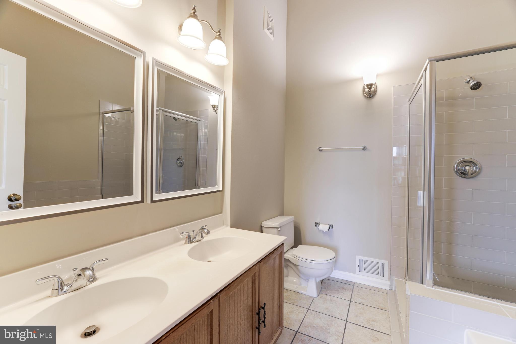 FOXFIELD - Residential Lease