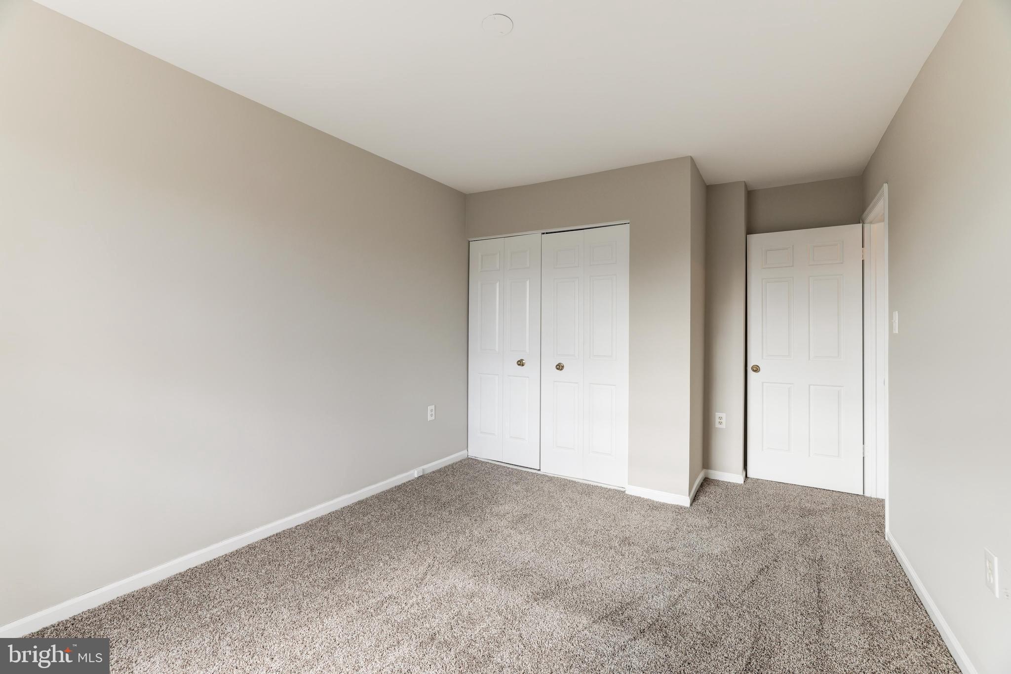 FOXFIELD - Residential Lease