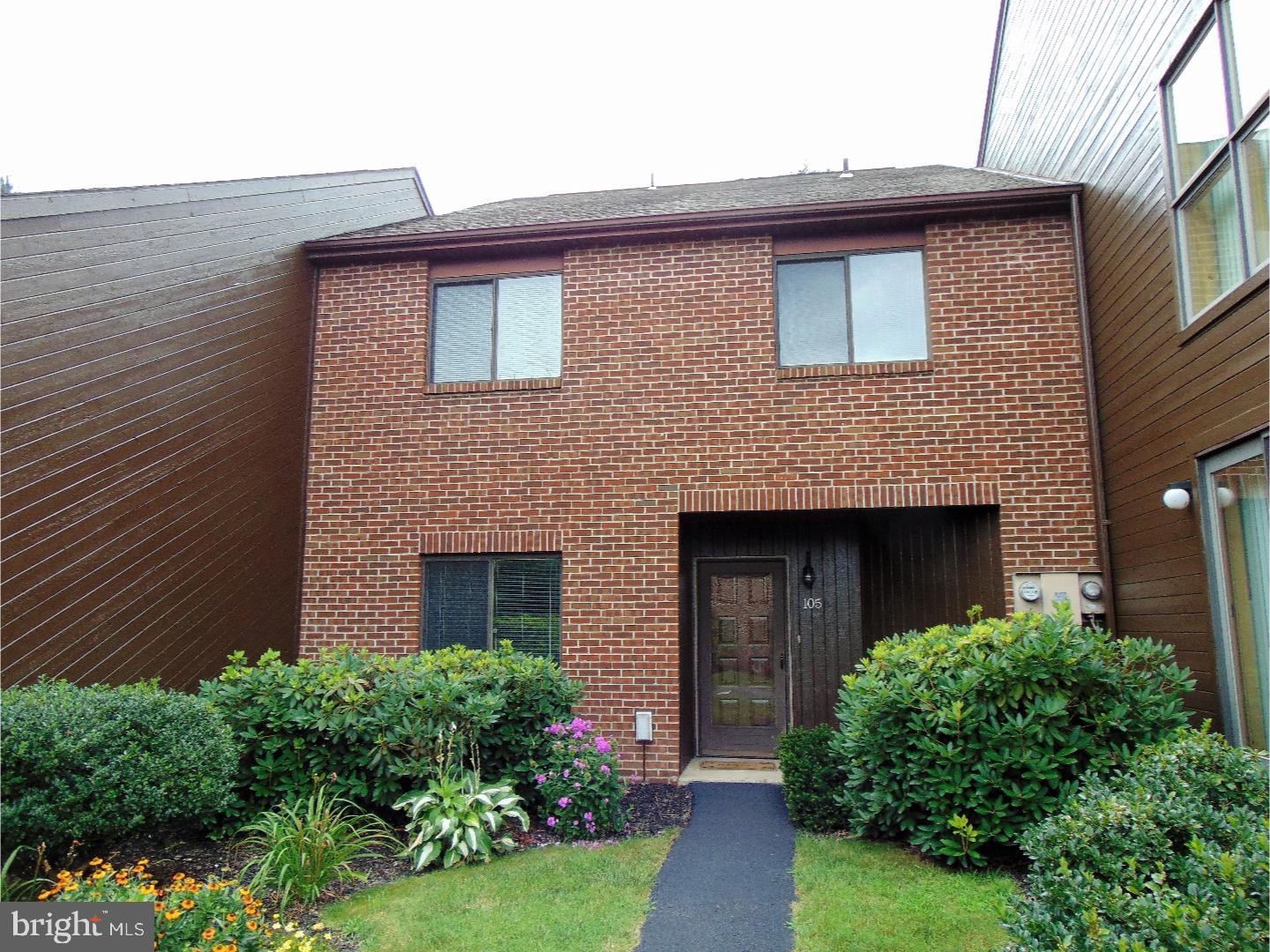 PINE BROOK - Residential