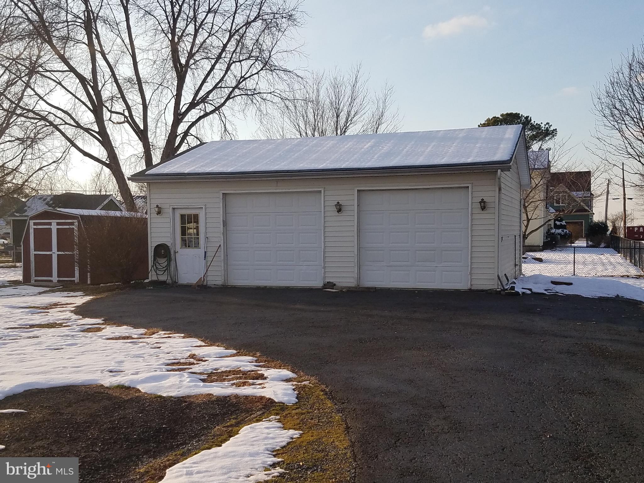 BAY CITY - Residential Lease