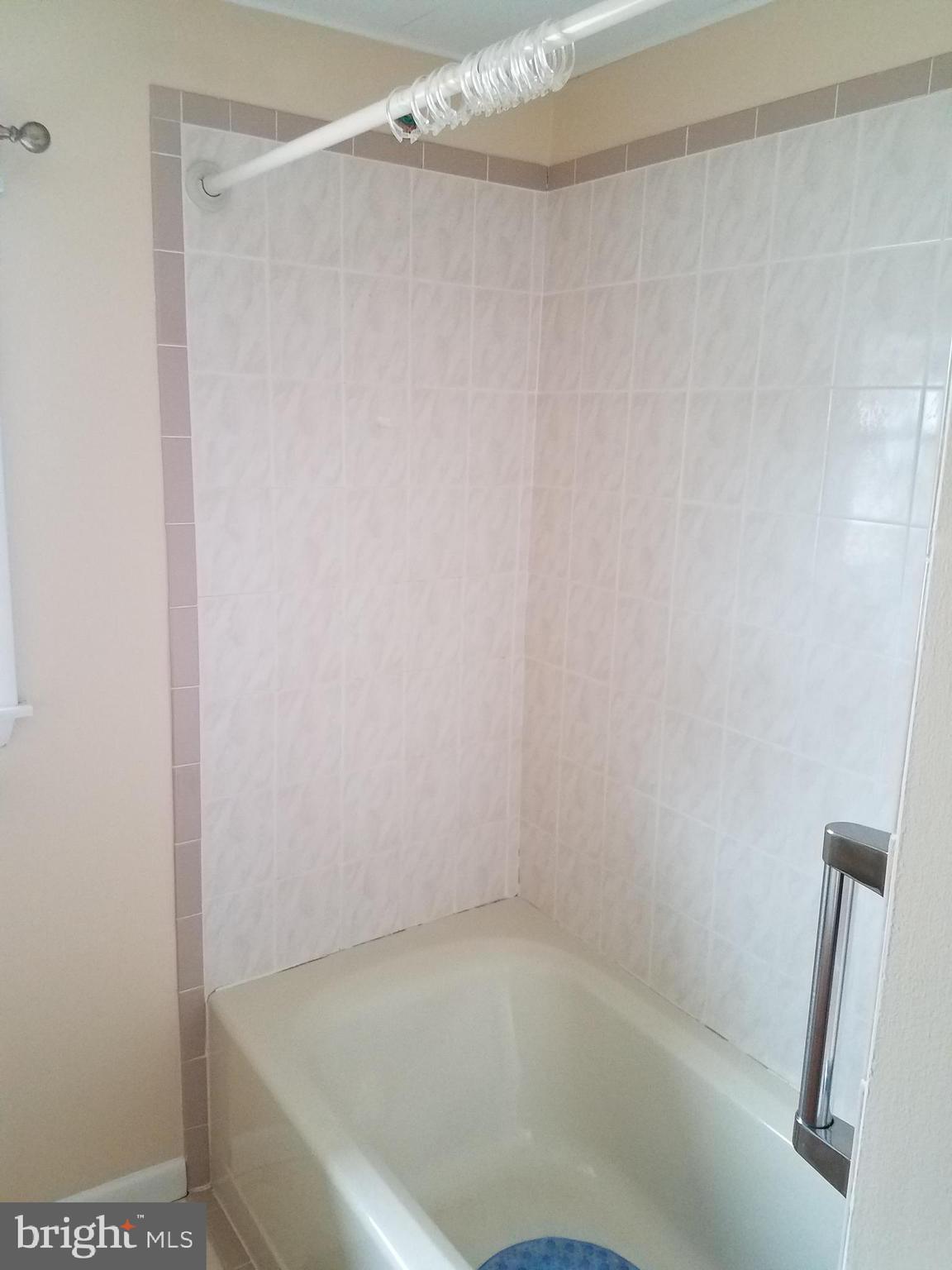 BAY CITY - Residential Lease