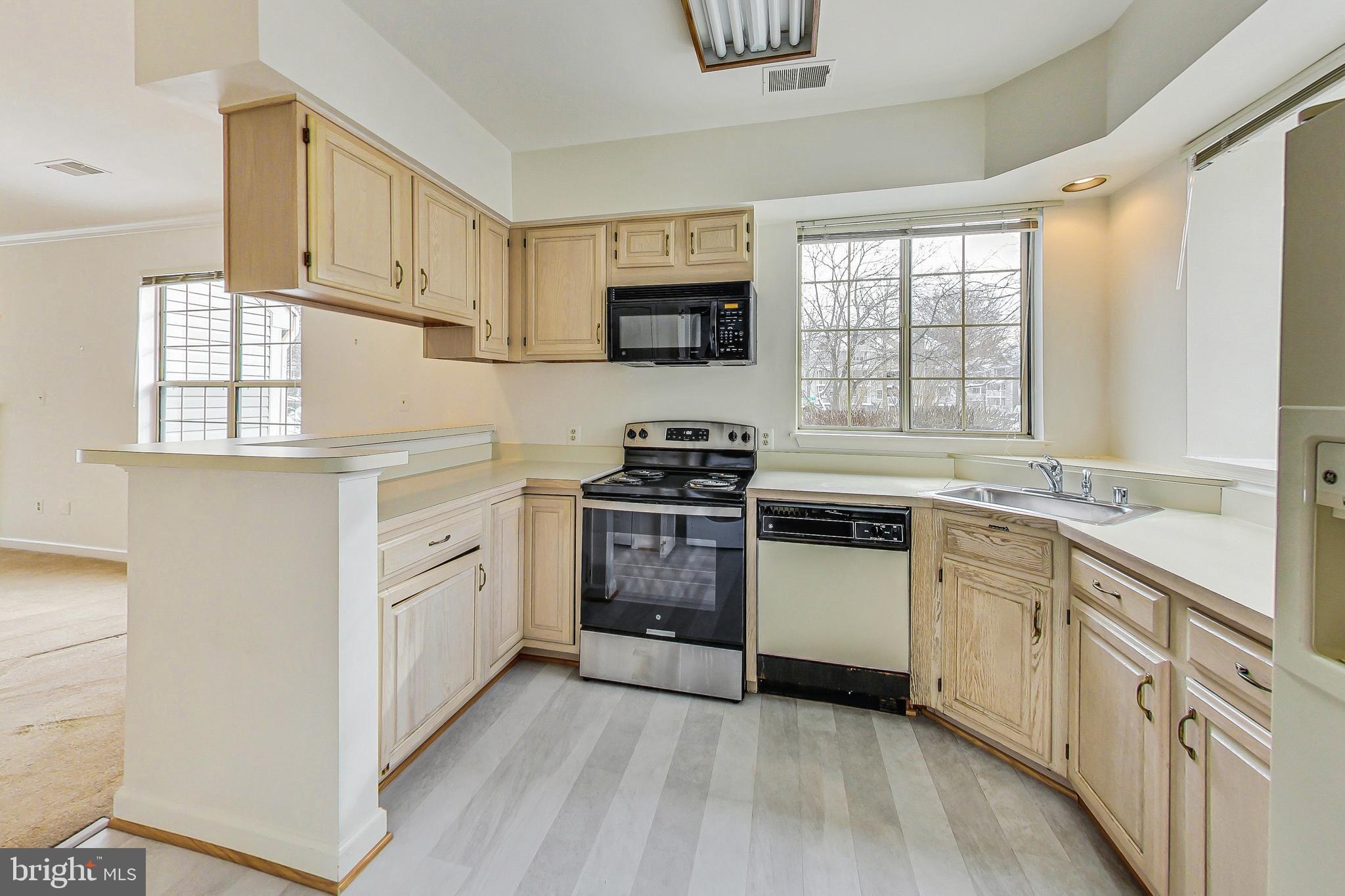 BENTLEY PLACE - Residential