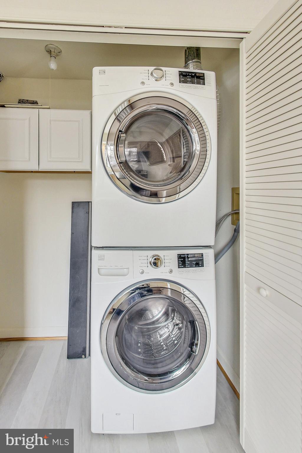 BENTLEY PLACE - Residential