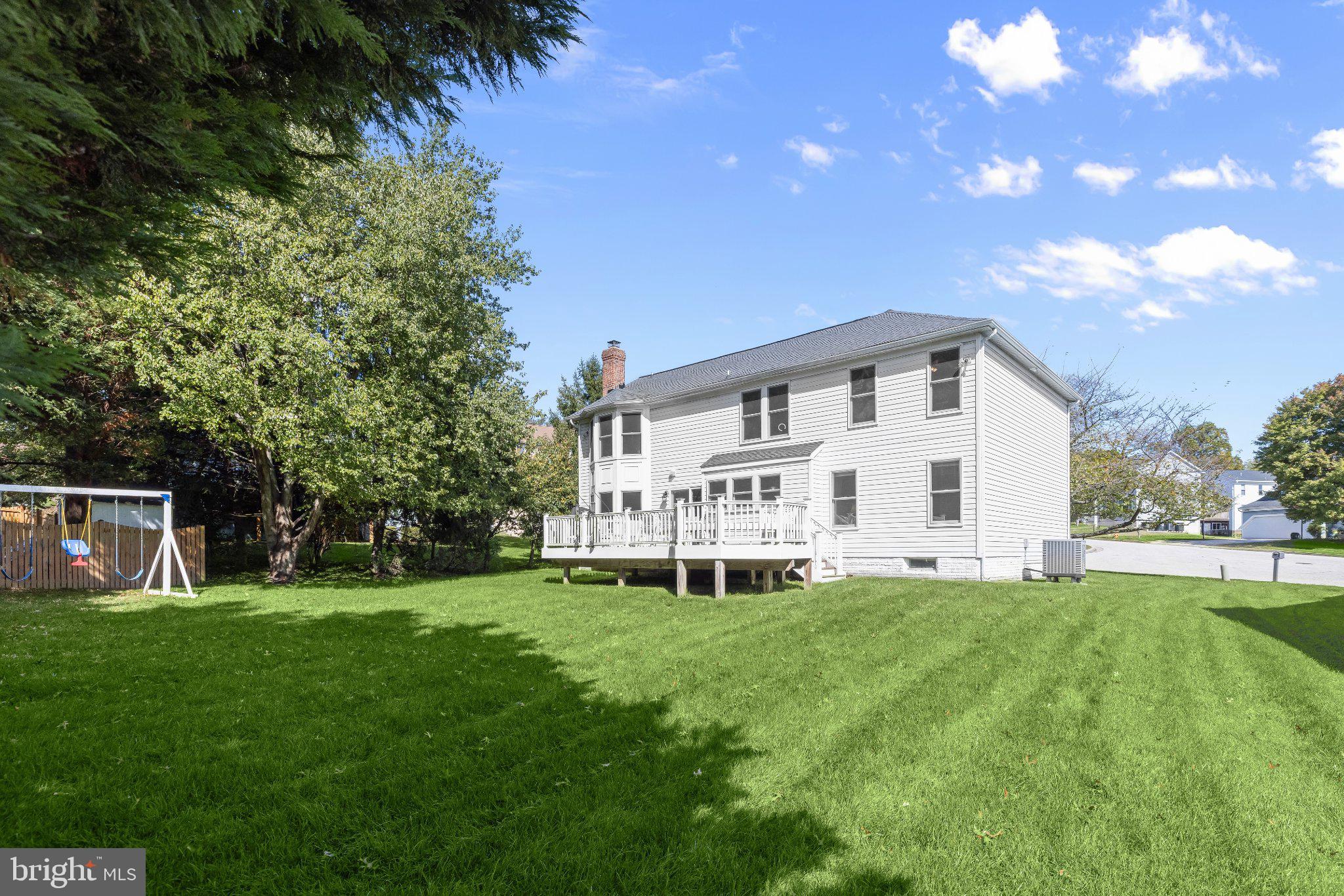 3 SAPPHIRE HILL COURT
