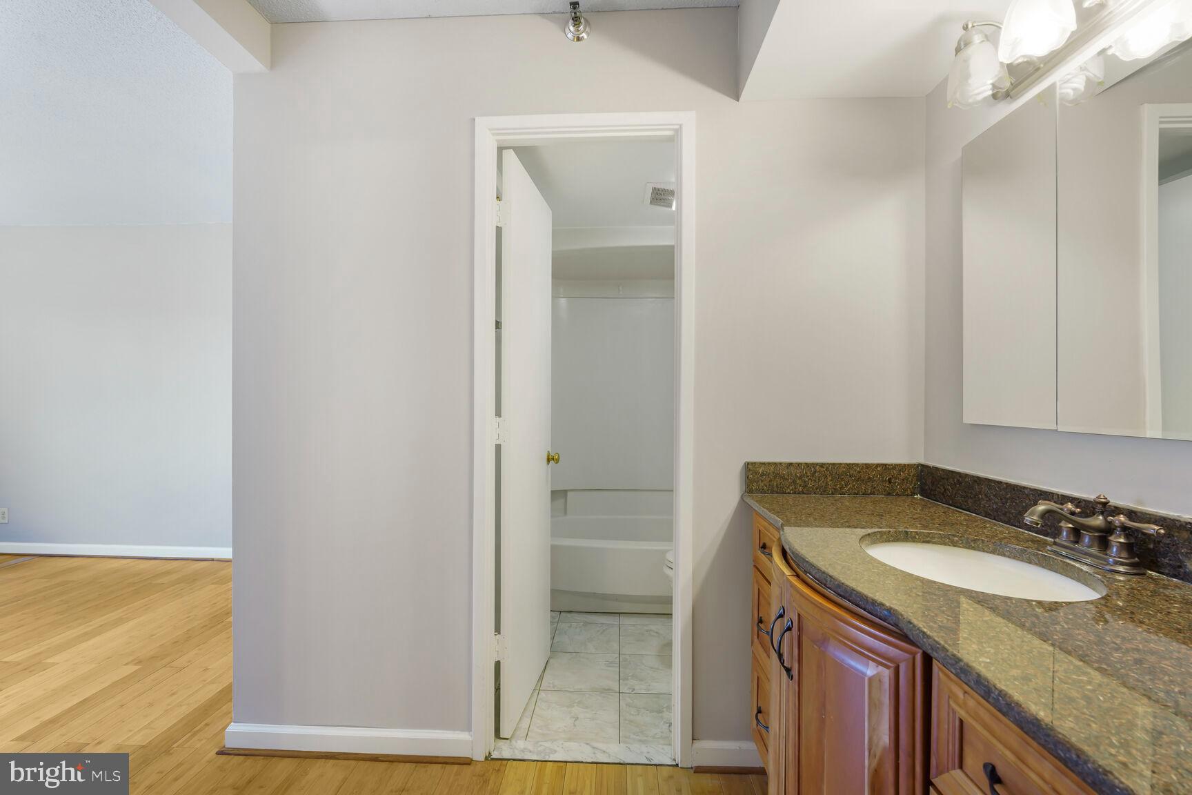 ALTA VISTA - Residential Lease