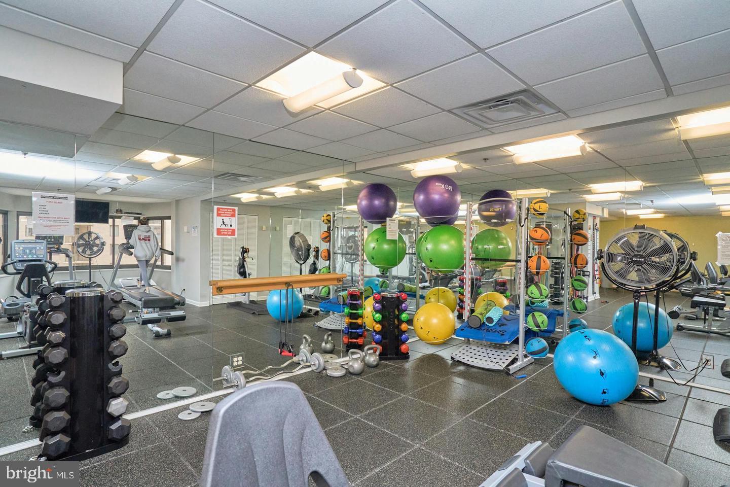 ALTA VISTA - Residential Lease