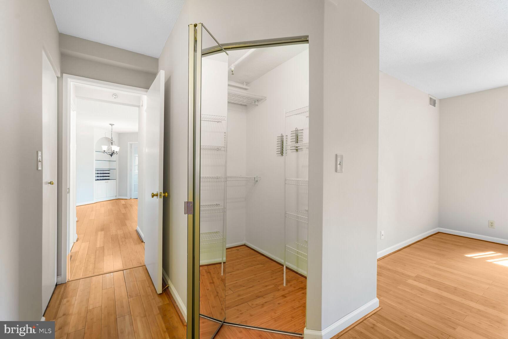 ALTA VISTA - Residential Lease