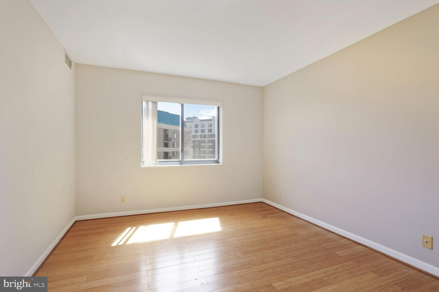 ALTA VISTA - Residential Lease