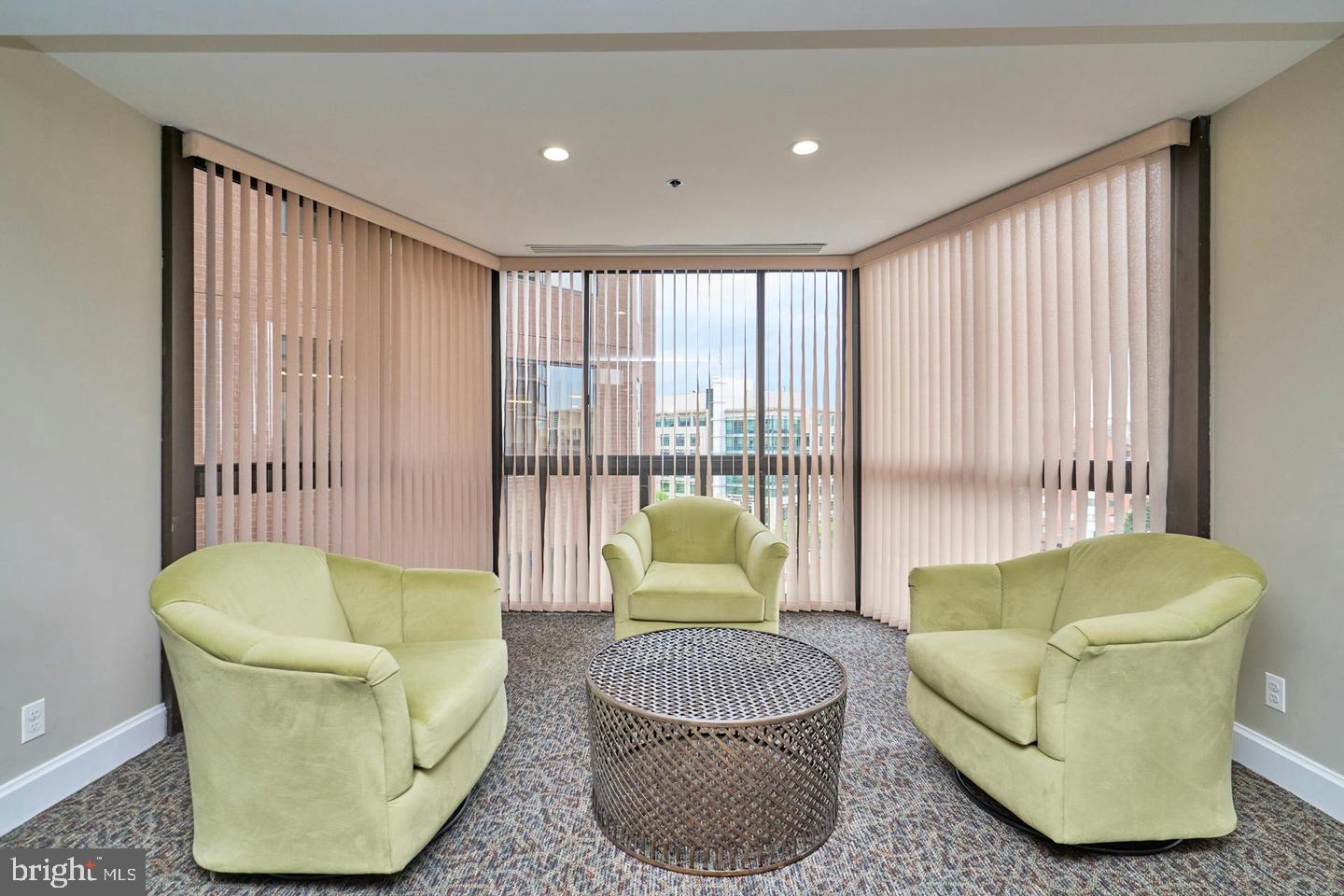 ALTA VISTA - Residential Lease