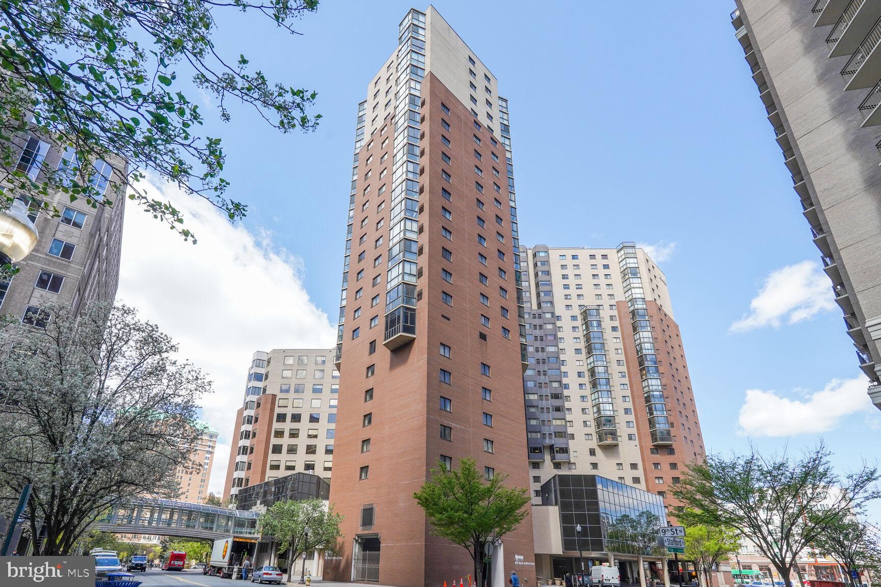 ALTA VISTA - Residential Lease