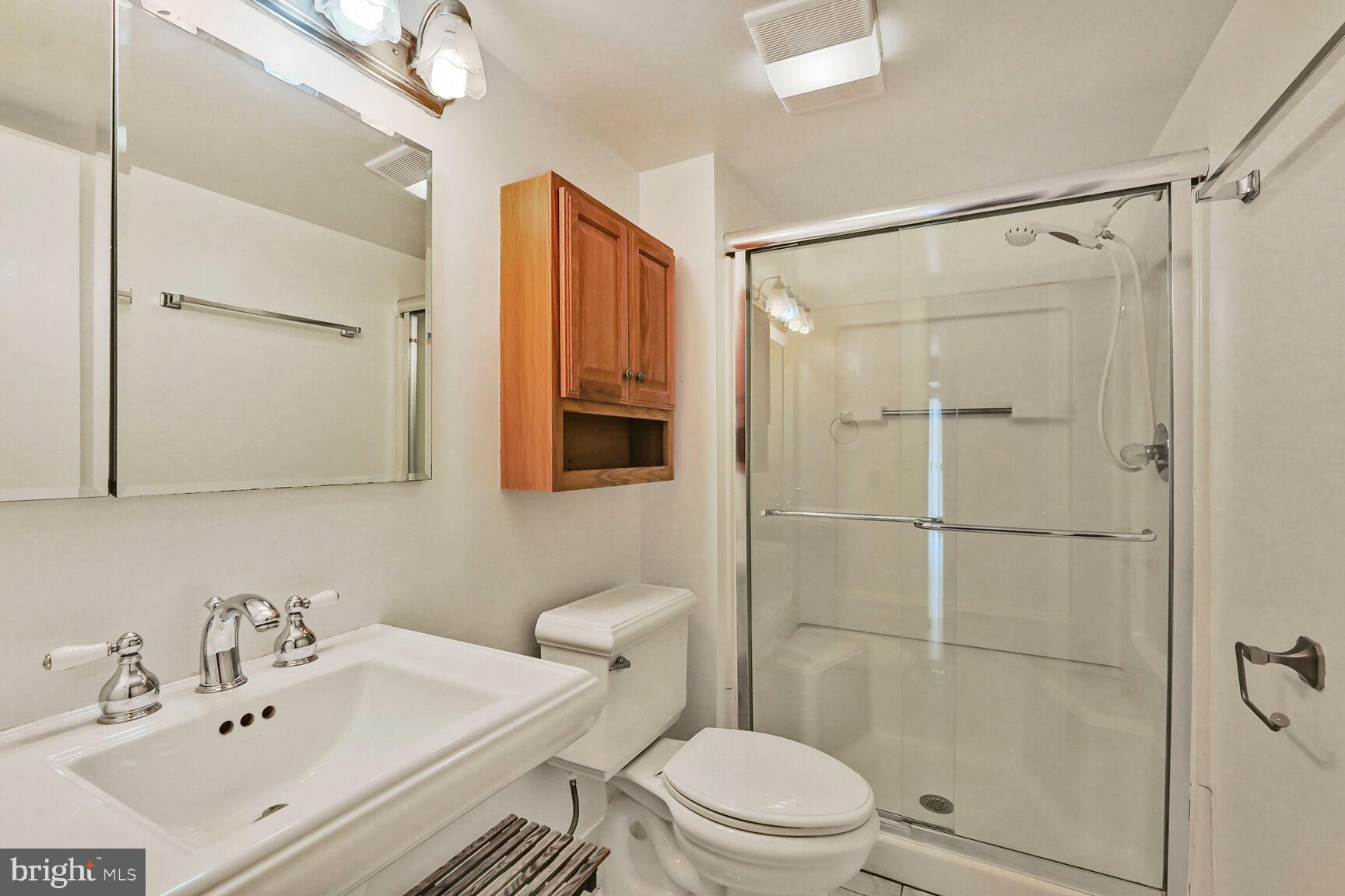 ALTA VISTA - Residential Lease