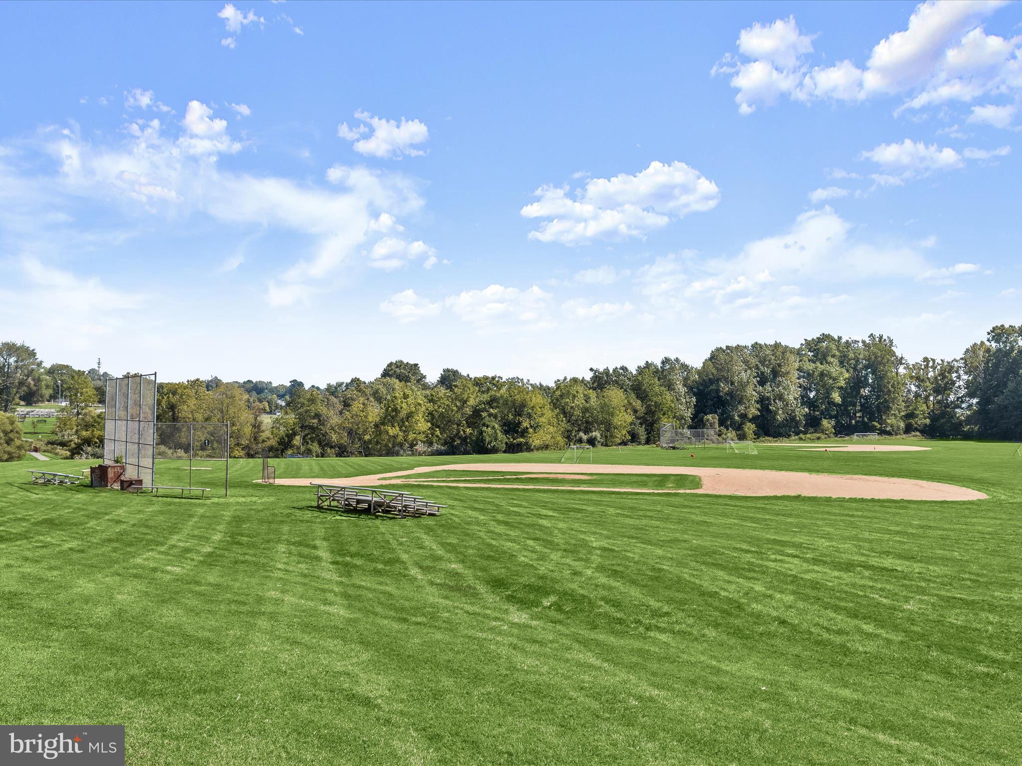 BRENTWOOD PARK - Residential