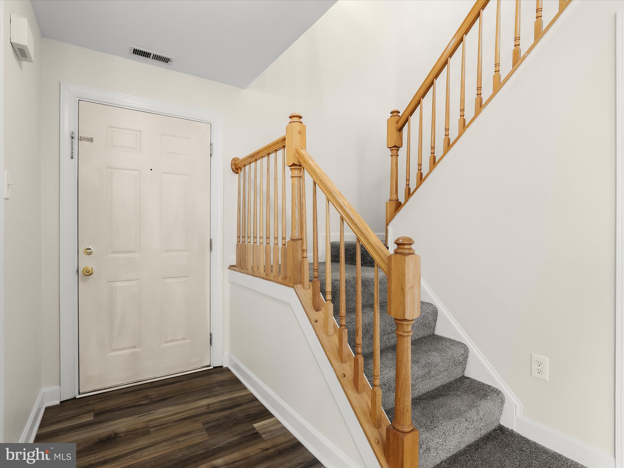 904 MARTELL COURT L 904-L