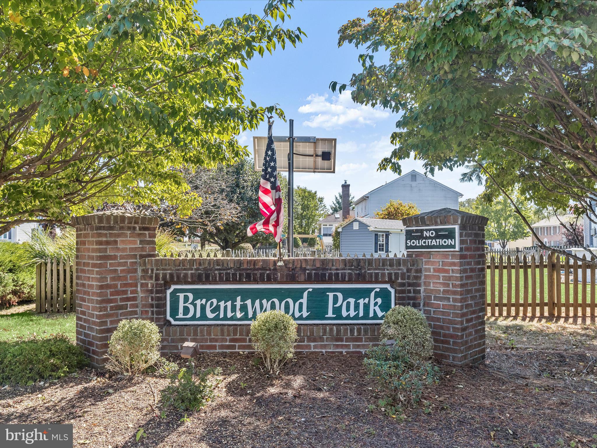 BRENTWOOD PARK - Residential