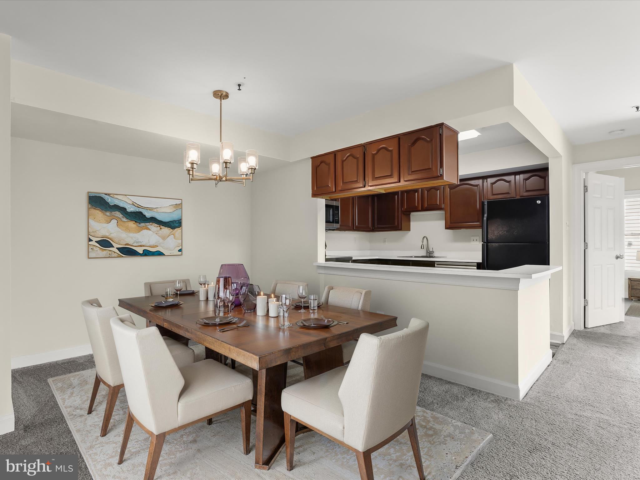 904 MARTELL COURT L 904-L