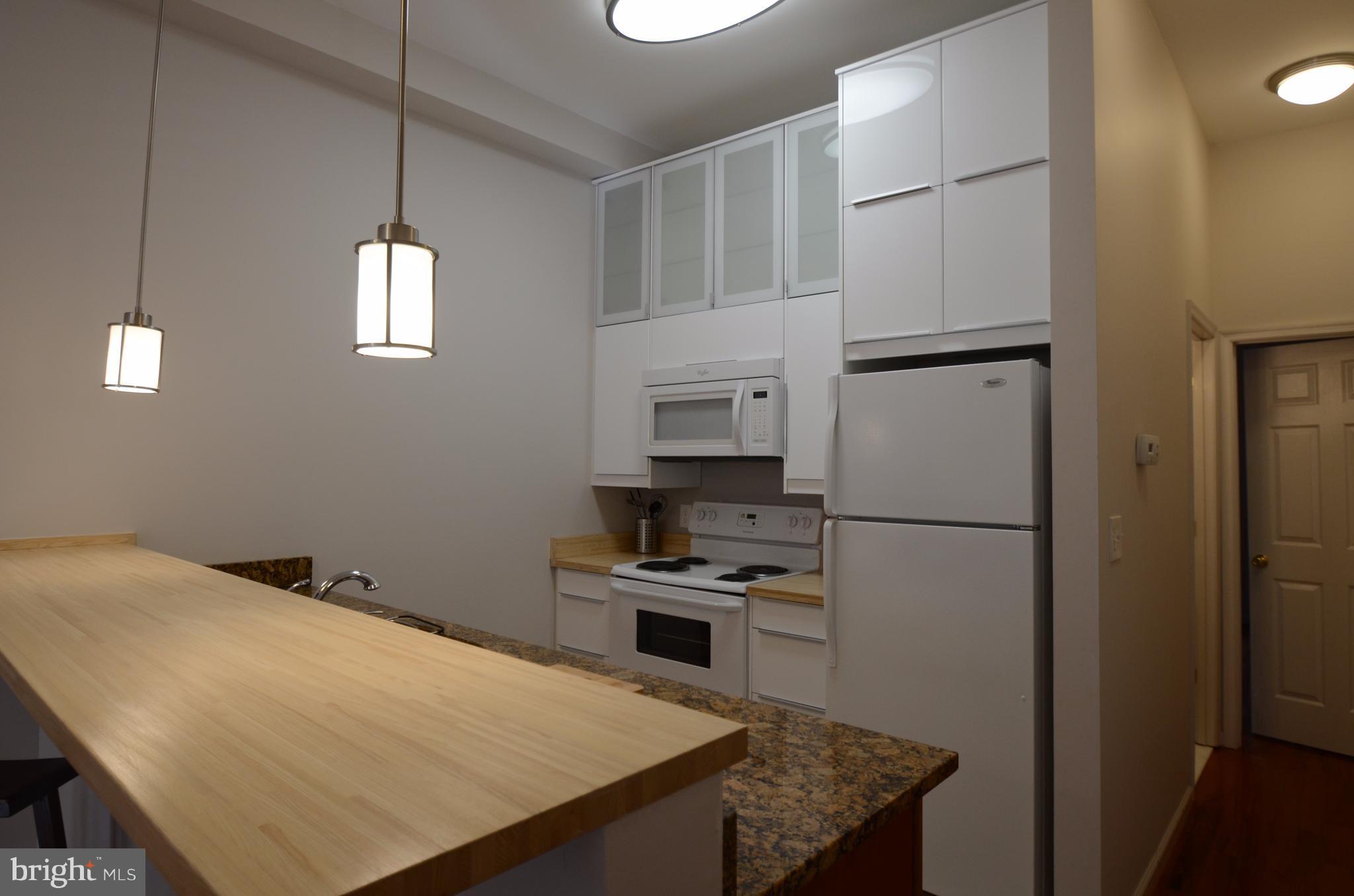 STATION NORTH ARTS DISTRICT - Residential Lease