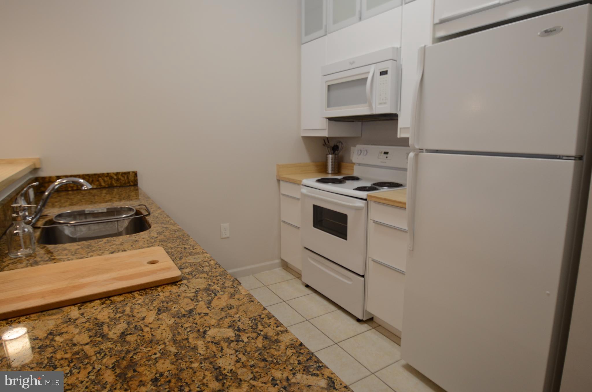 STATION NORTH ARTS DISTRICT - Residential Lease