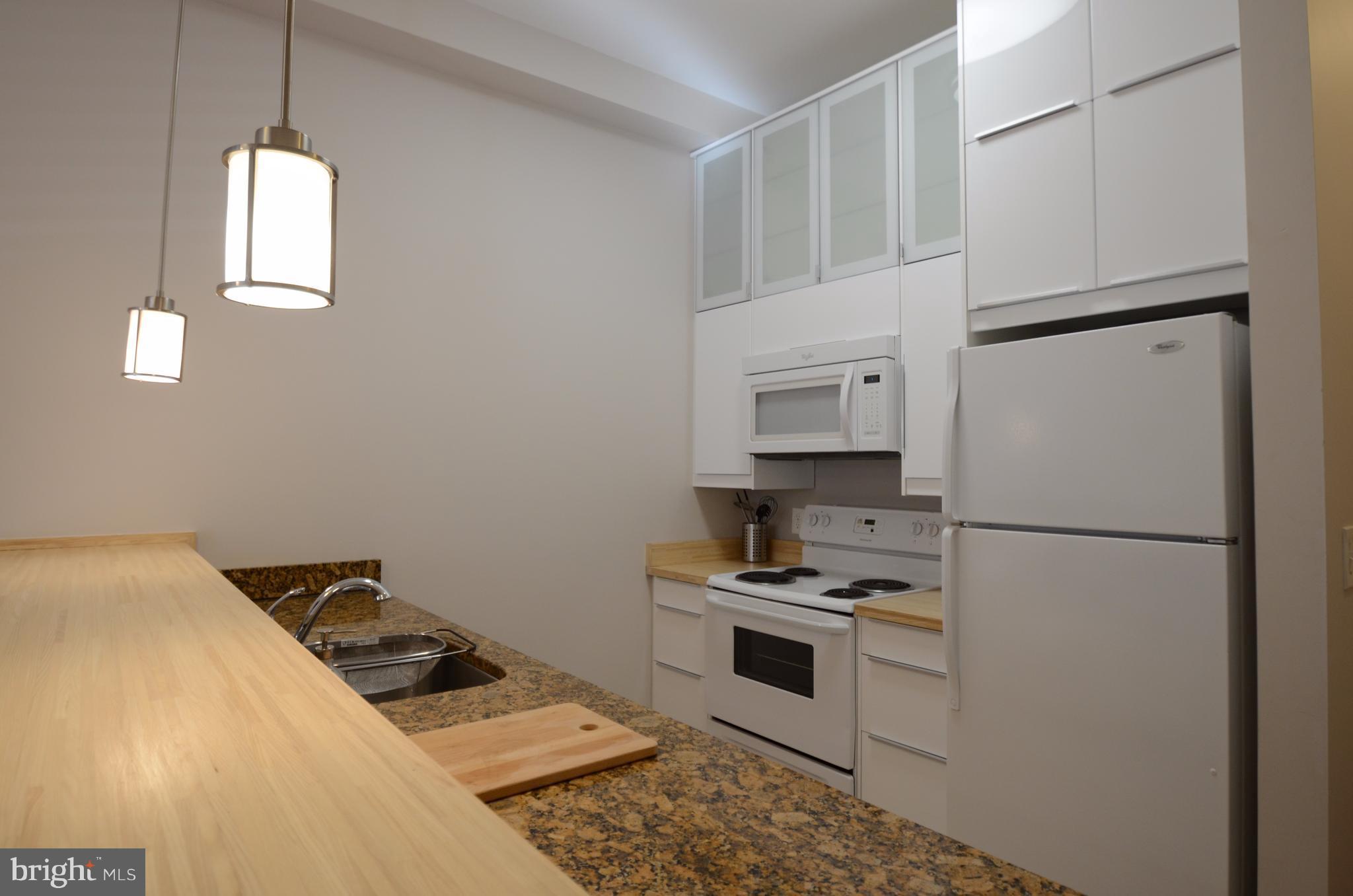 STATION NORTH ARTS DISTRICT - Residential Lease