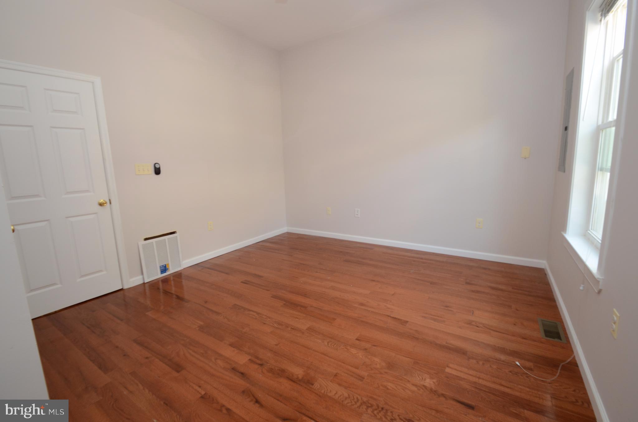 STATION NORTH ARTS DISTRICT - Residential Lease