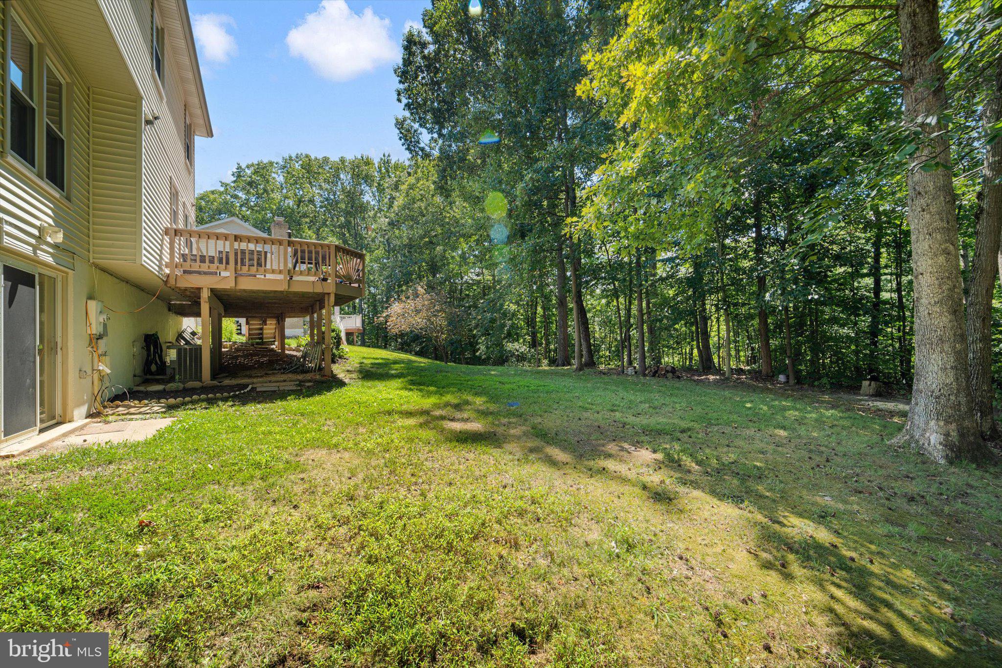 LONGWOOD KNOLLS - Residential Lease