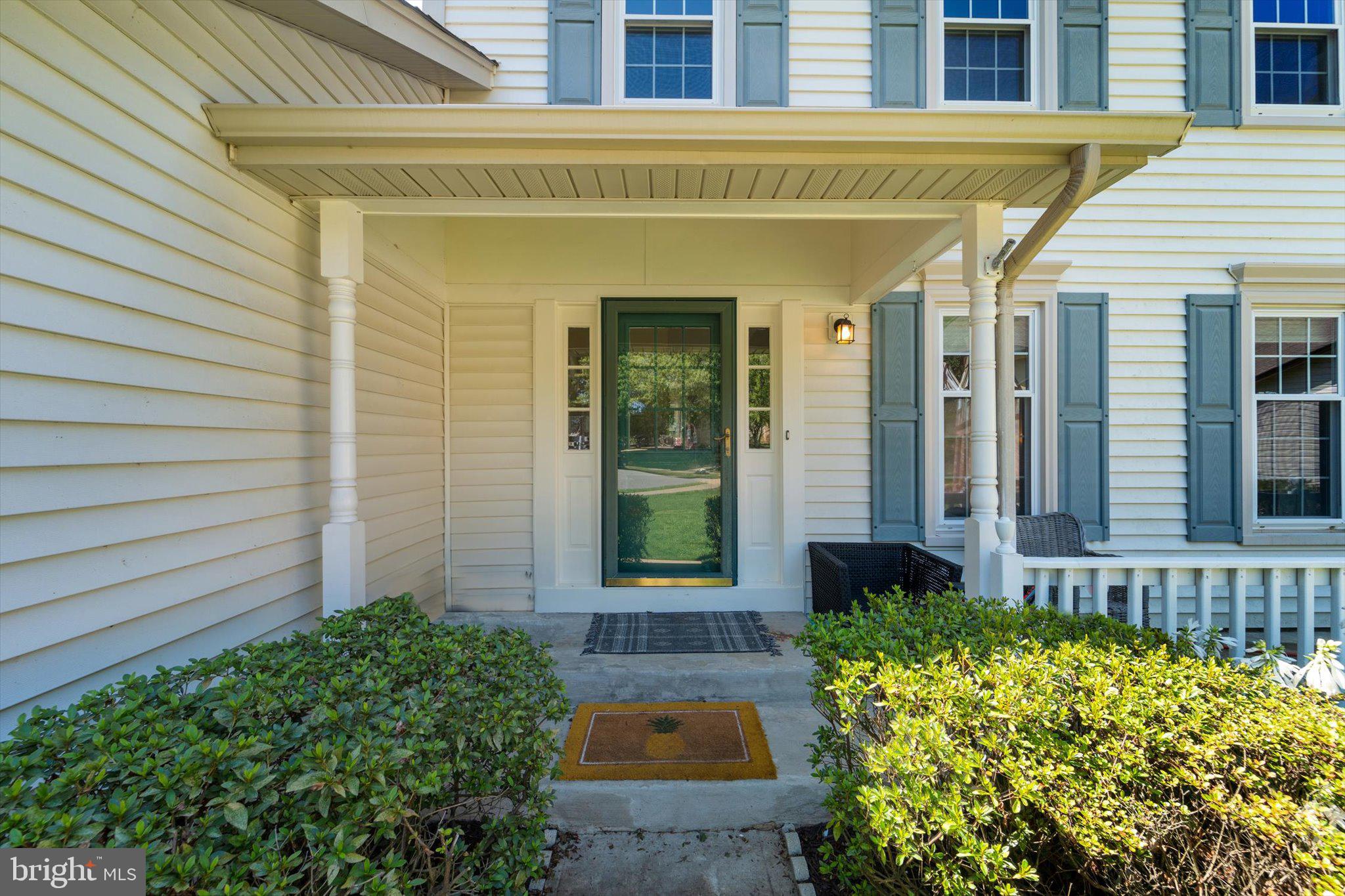 LONGWOOD KNOLLS - Residential Lease