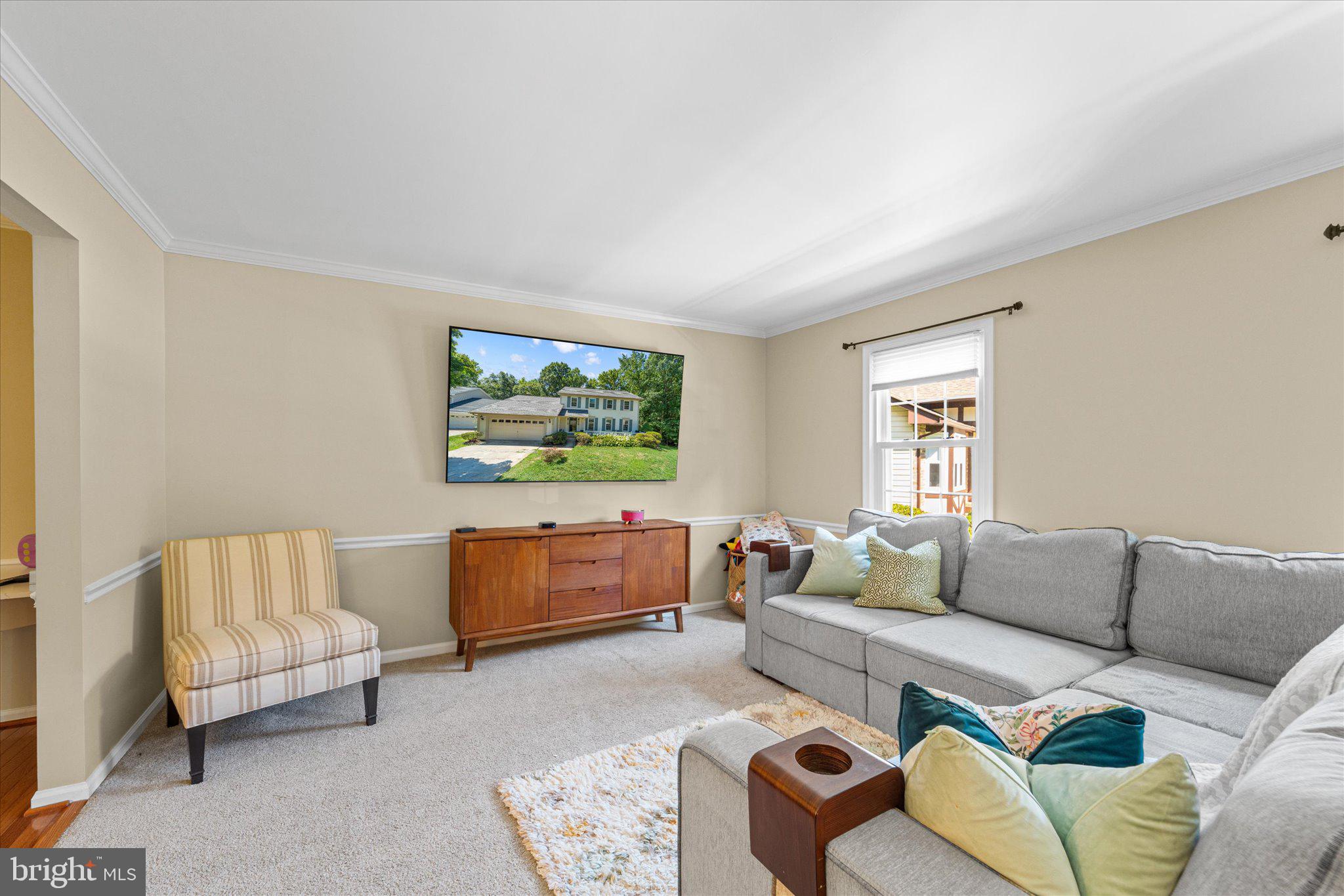 LONGWOOD KNOLLS - Residential Lease